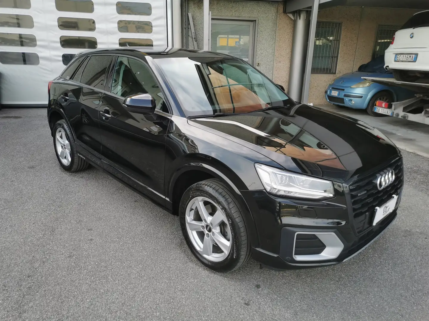 Audi Q2 2.0 tdi Business quattro 150cv s-tronic Noir - 2