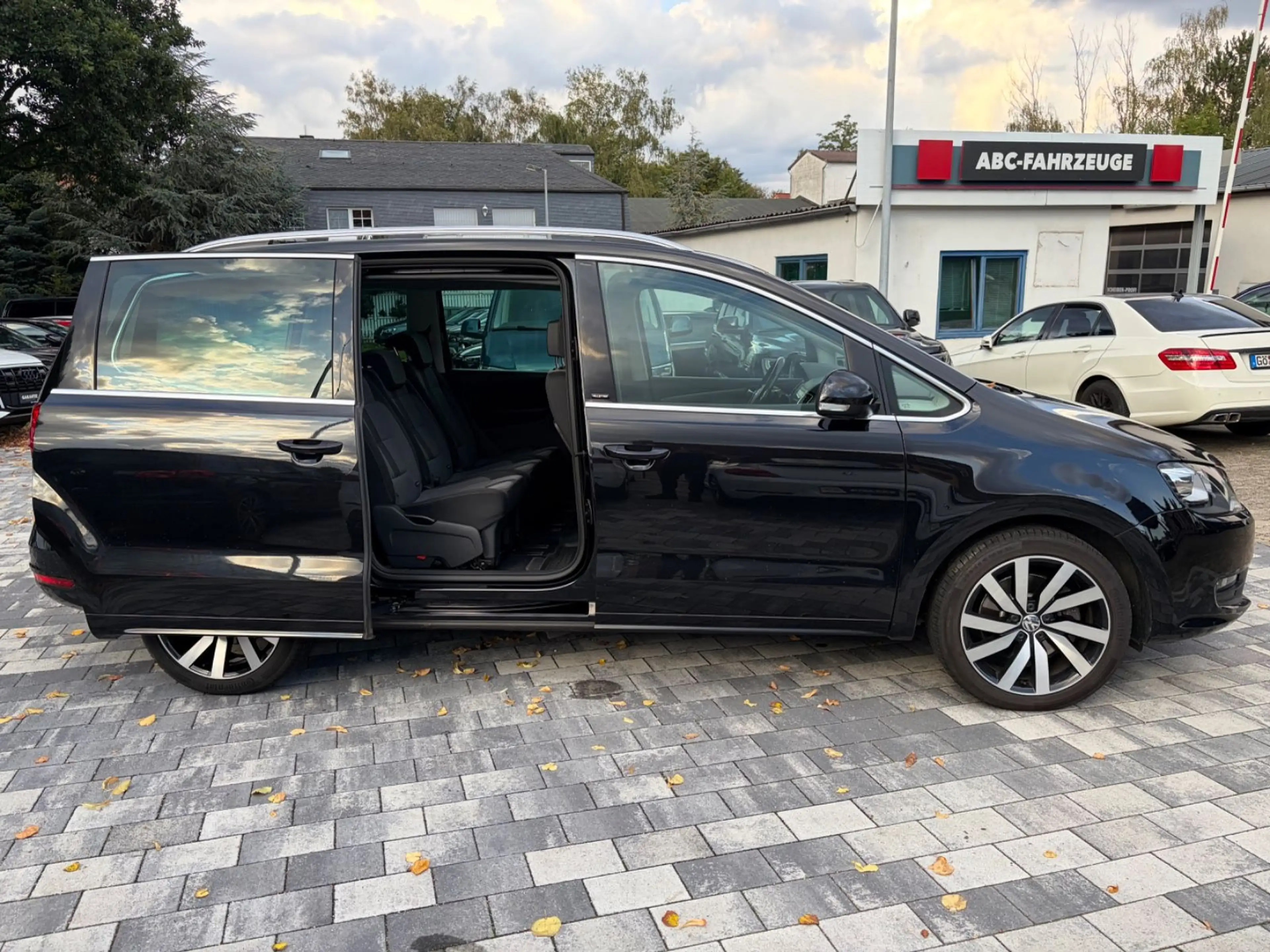 Volkswagen Sharan Allstar 2.0 TDI — photo 14