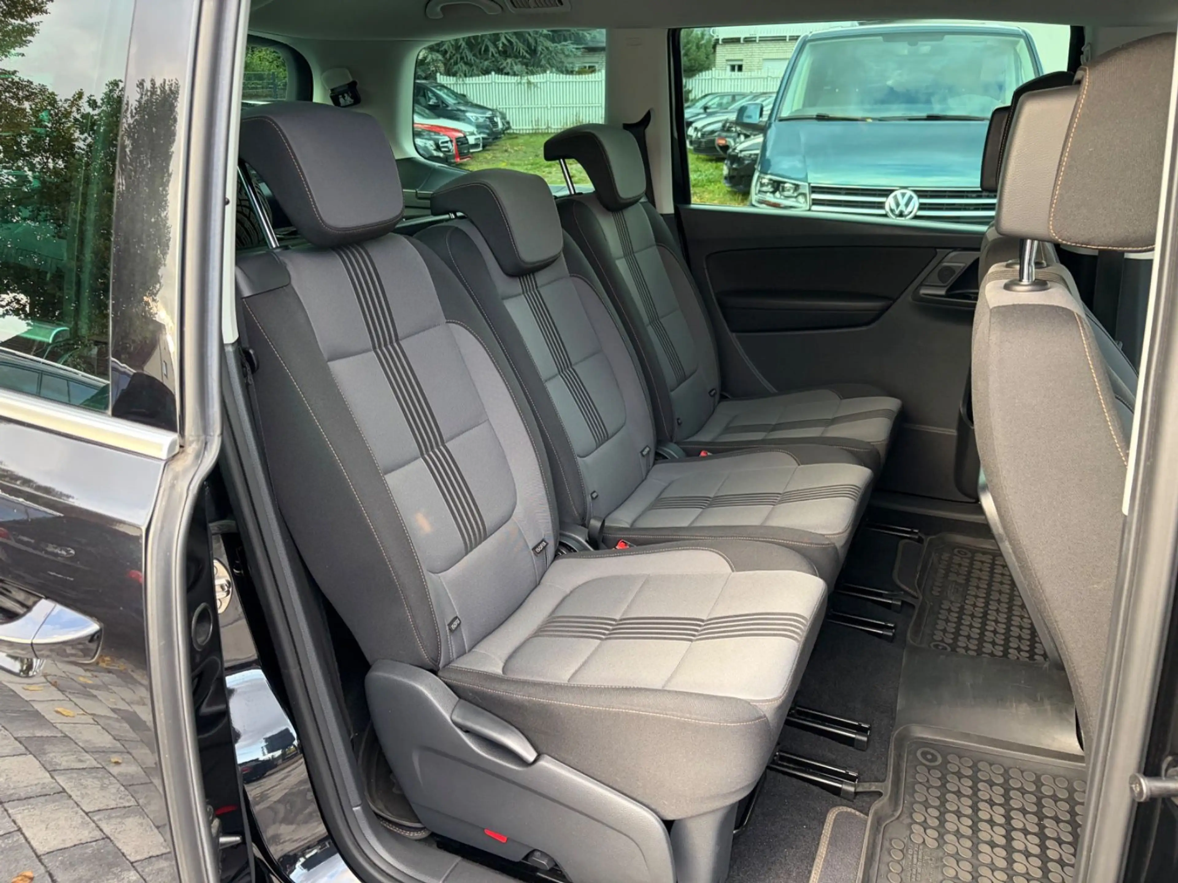 Volkswagen Sharan Allstar 2.0 TDI — photo 15