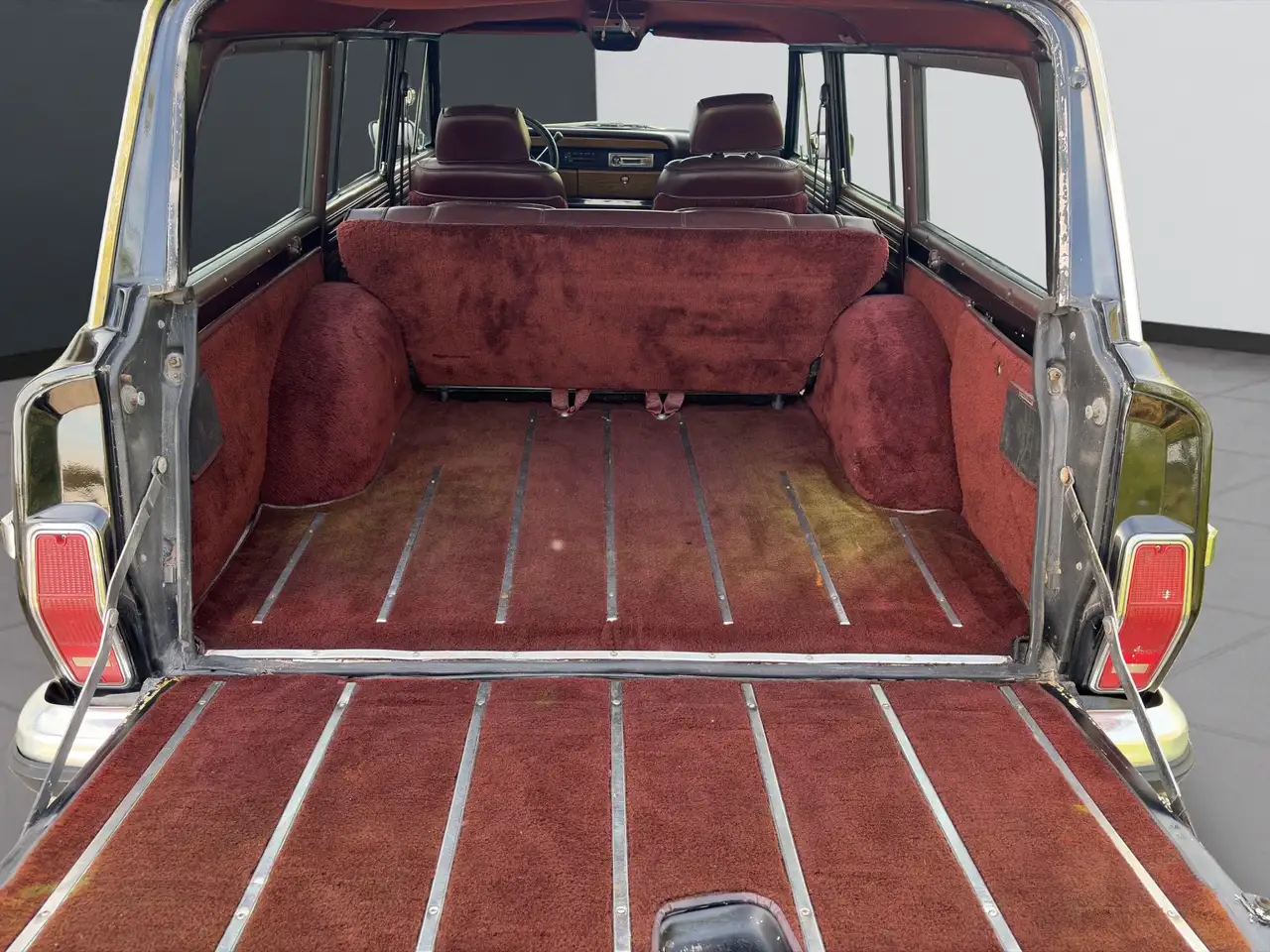 Jeep Wagoneer Grand Wagoneer, 360cui V8, Tausch, foto 12