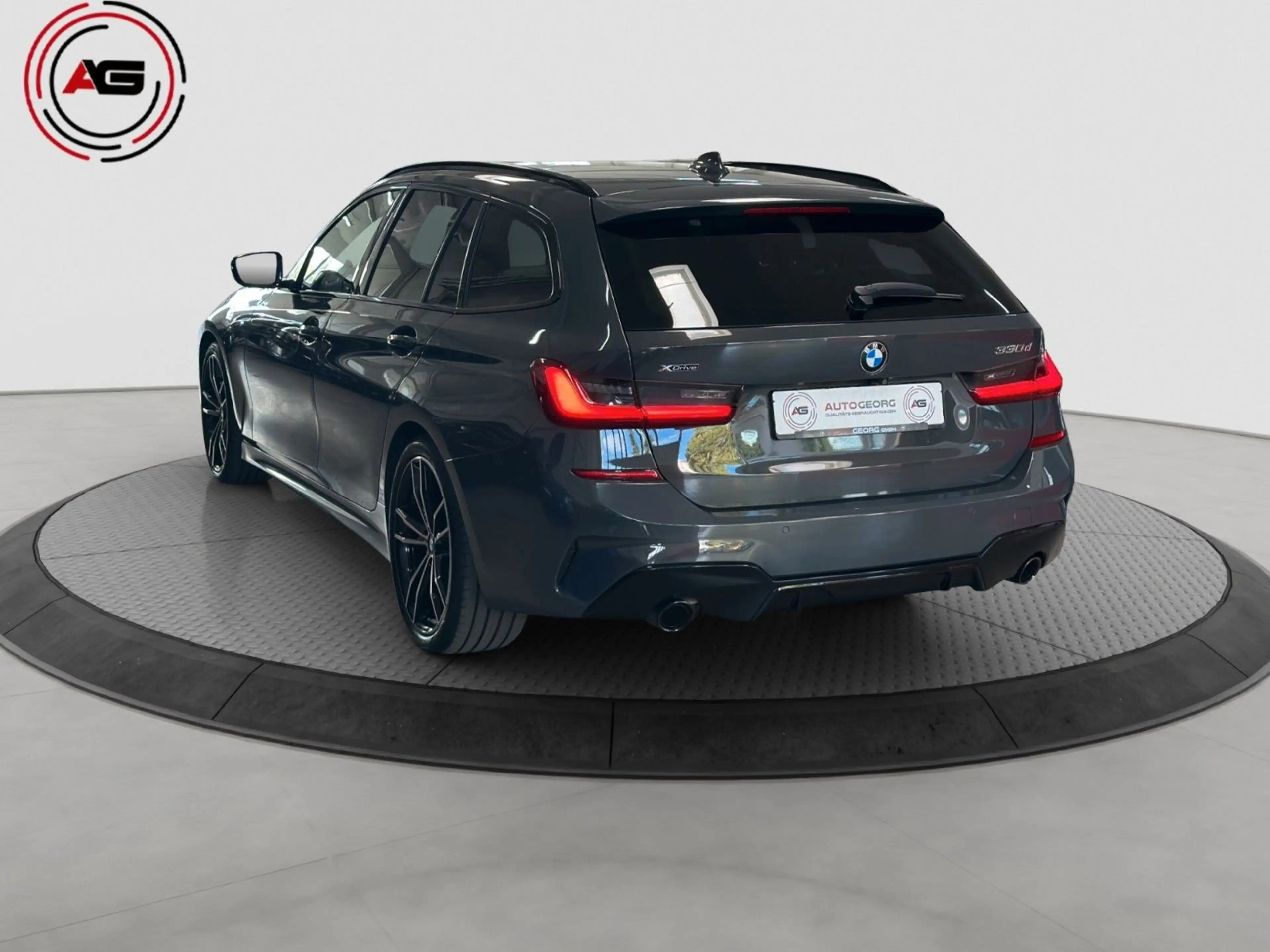 BMW 330 dT xDr. M-SPORT LC.PRO ACC CARPLAY KAMERA LED — photo 7