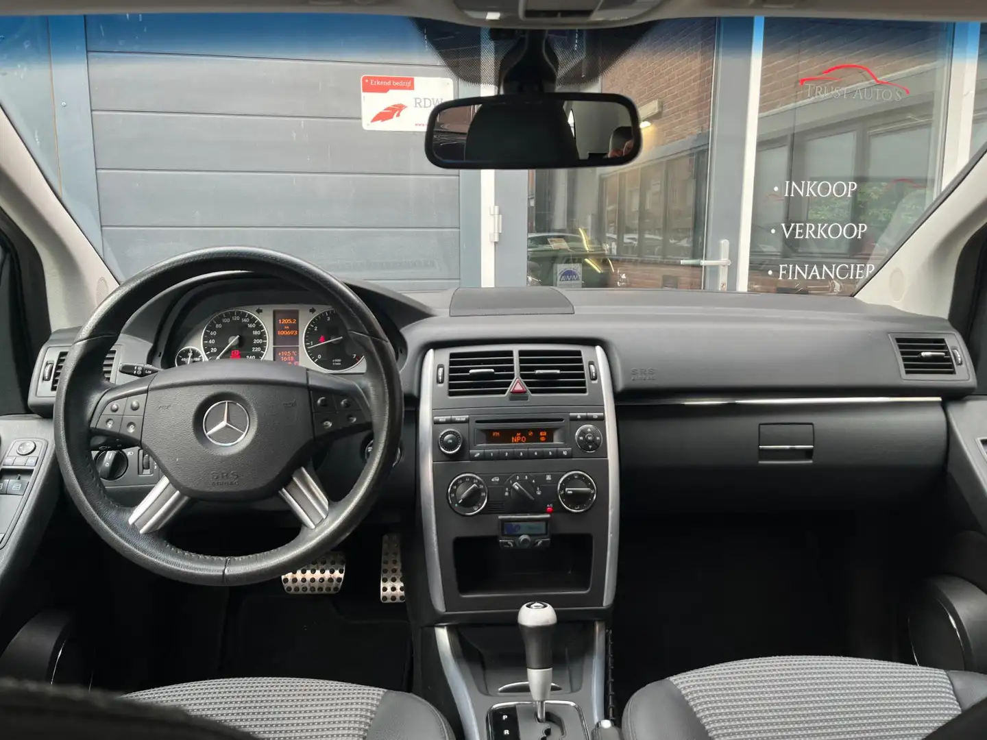 Mercedes-Benz B 200 200|Automaat|Cruise|Apk|Airco Grijs - 2