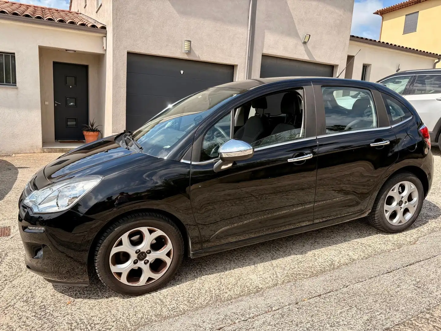 Citroen C3 C3 PureTech 82 Confort Noir - 2