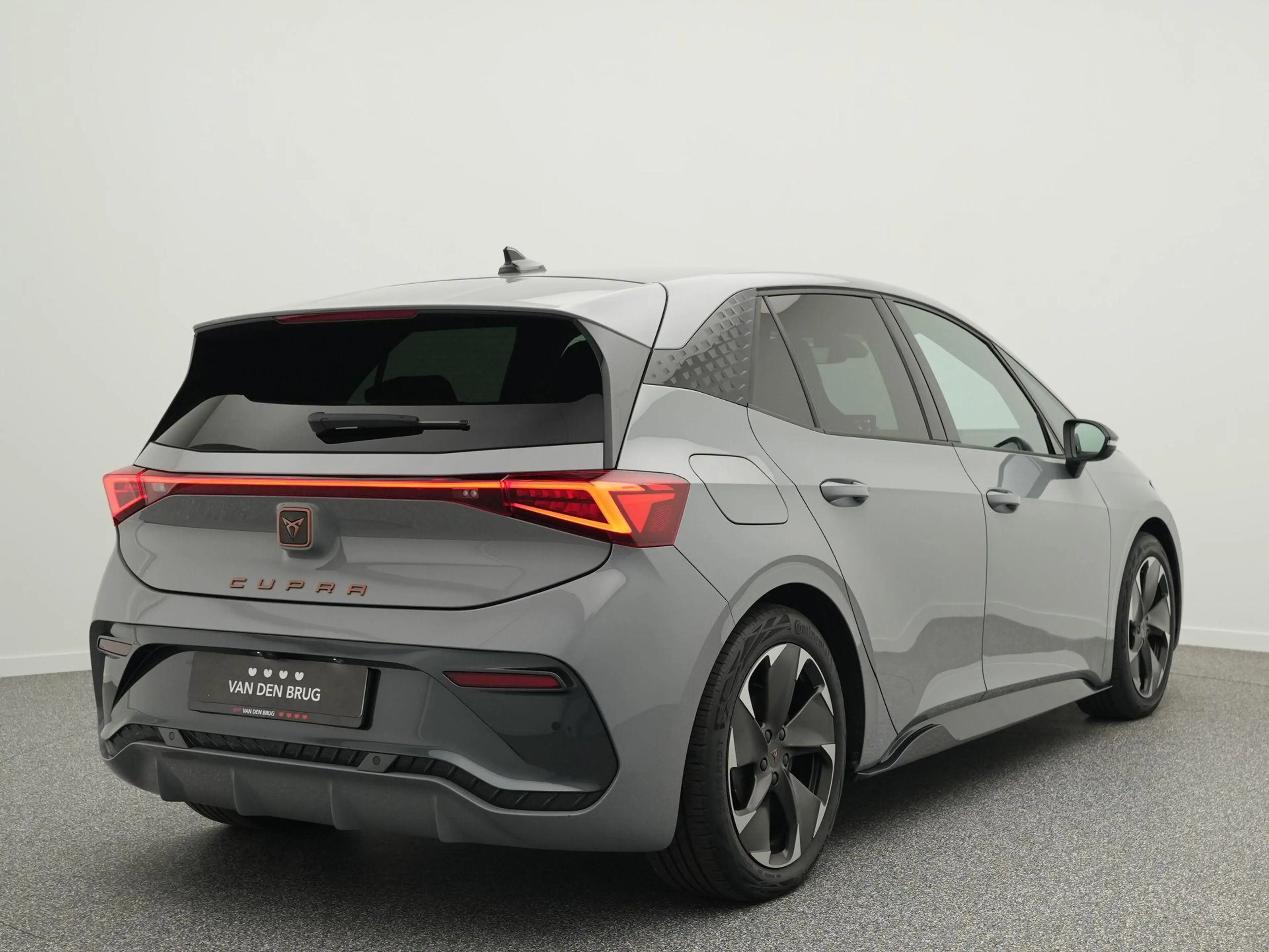 CUPRA Born Adrenaline 62 kWh 230pk | SOH 98% | Warmtepomp | N — photo 3