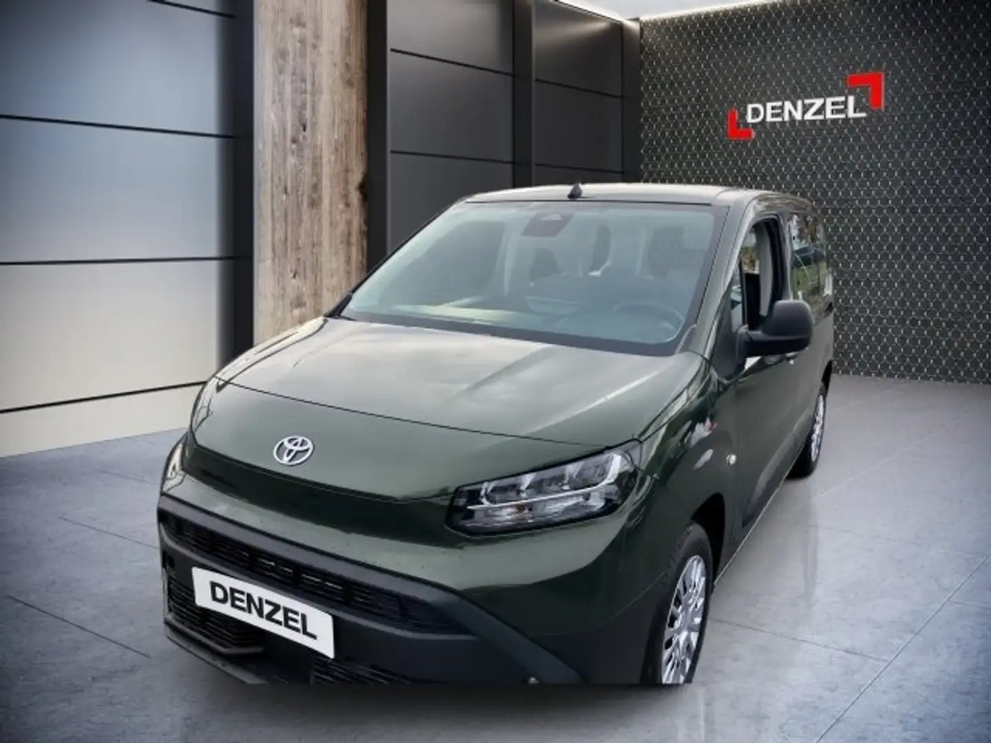 Toyota Proace City Verso 1,5l 100PS Shuttle L1 Grün - 2