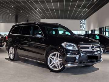 BlueTEC 4-Matic NAP NL-auto panoramadak 7-persoons