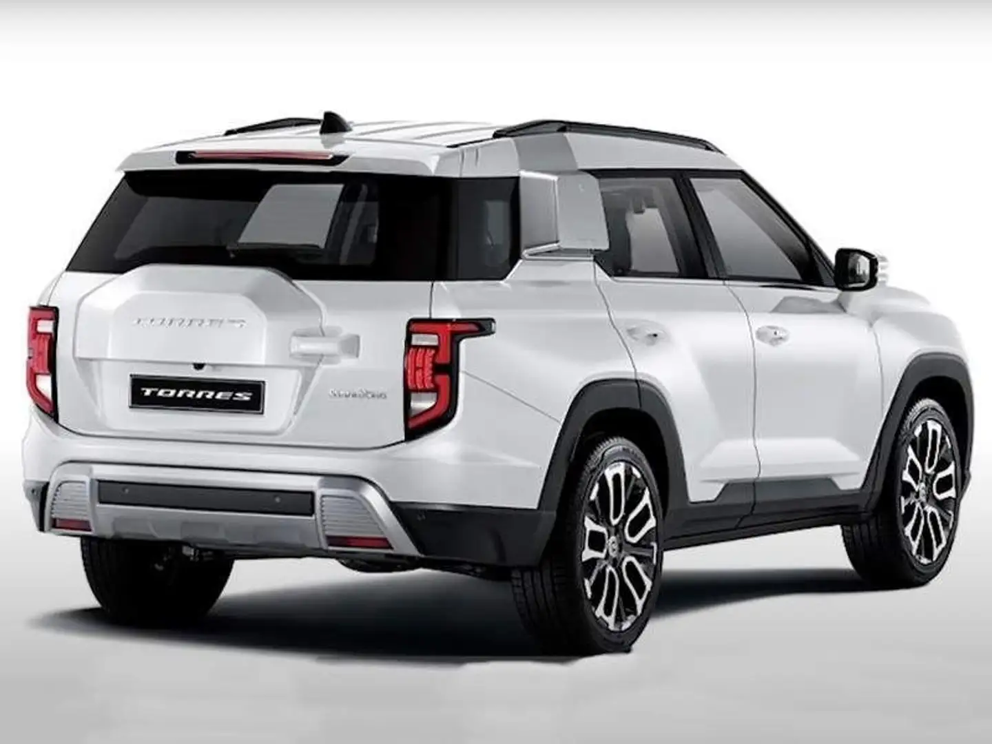 SsangYong Torres Torres 1.5 turbo gdi Road 2wd Blanc - 2