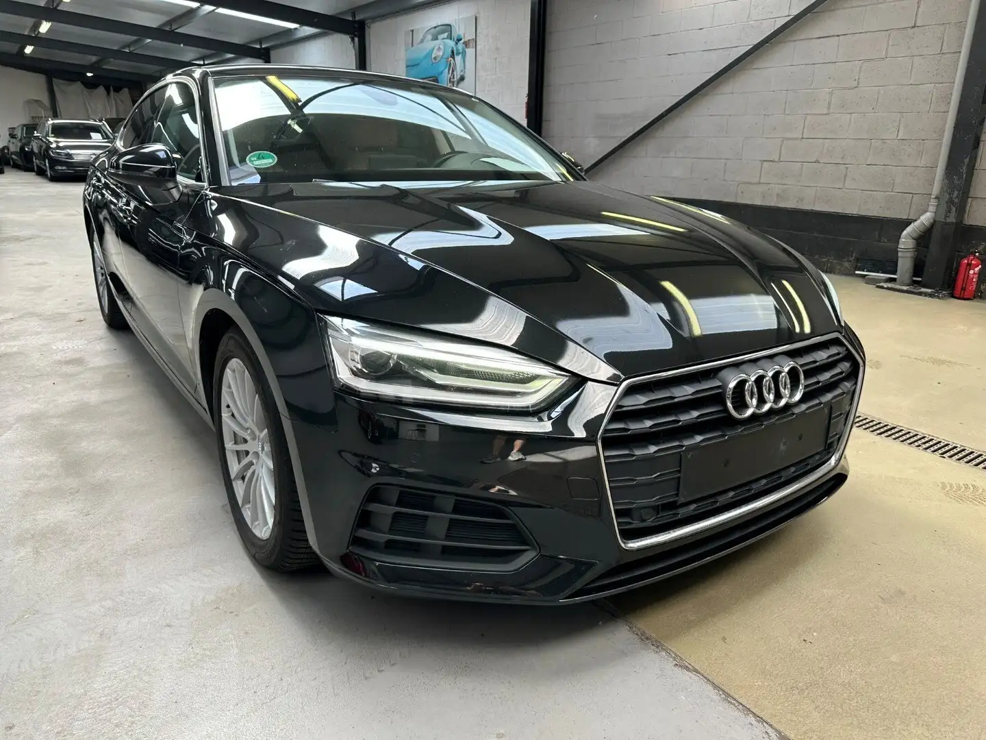 Audi A5 Sportback 2.0 TFSI CNG Design S tronic Noir - 1