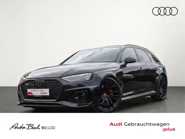 Audi RS4 RS4 Avant Matrix Sportfahrwerk Sportabgasanlage