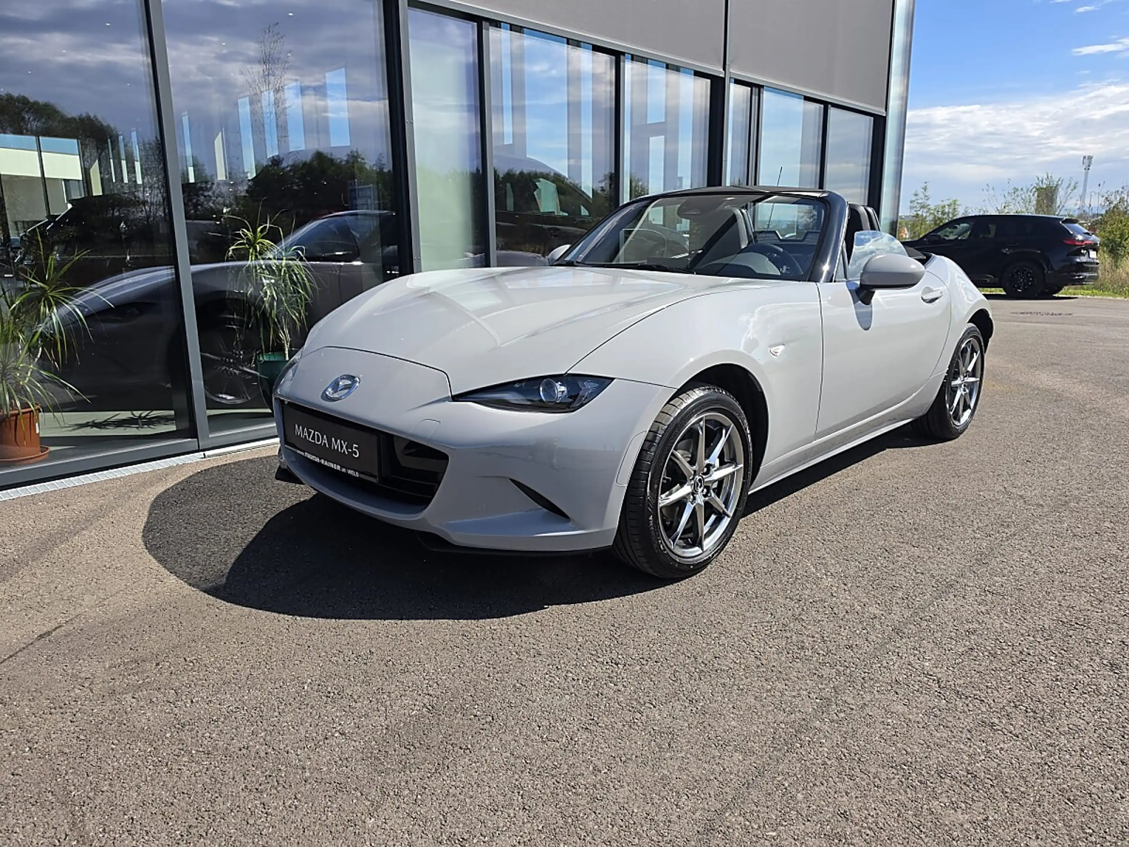 Mazda MX-5 ST G136 Skyactiv Exclusive-Line