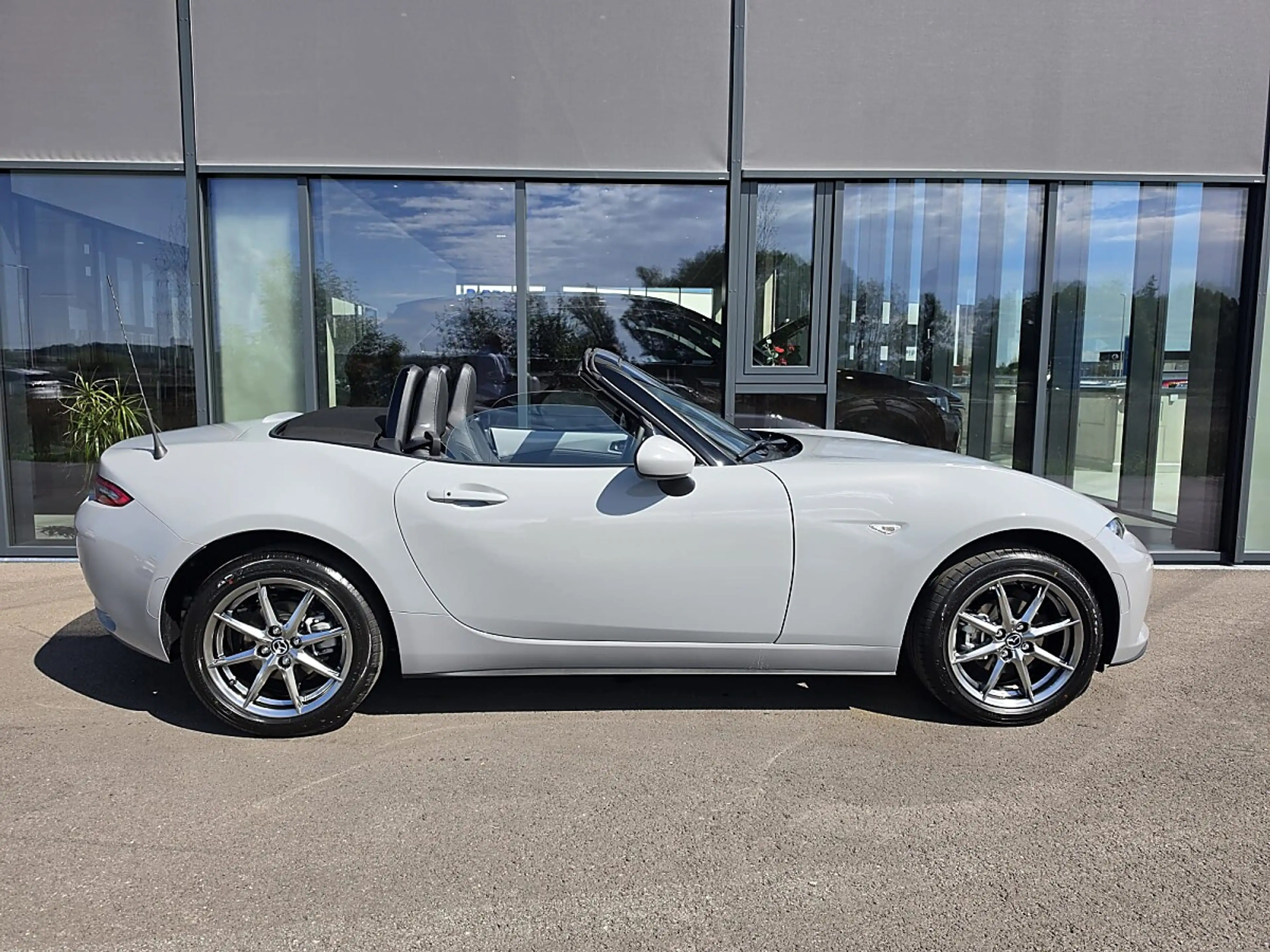 Mazda MX-5 ST G136 Skyactiv Exclusive-Line — photo 4