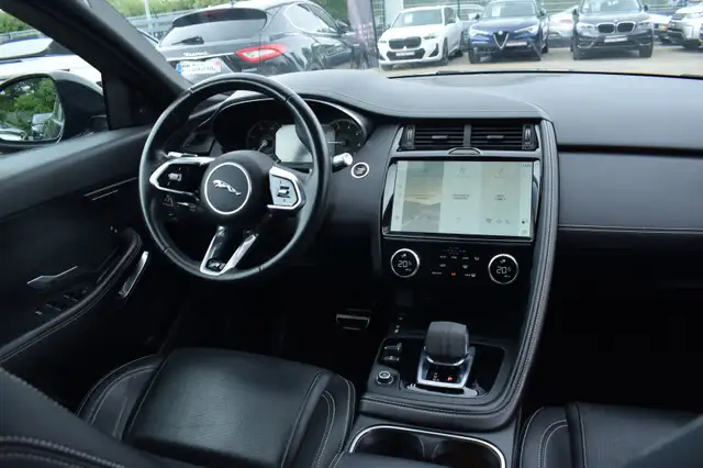 Jaguar E-Pace view 2