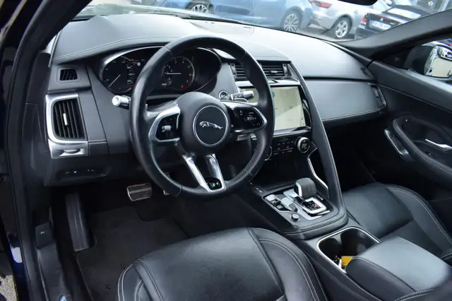Jaguar E-Pace view 9