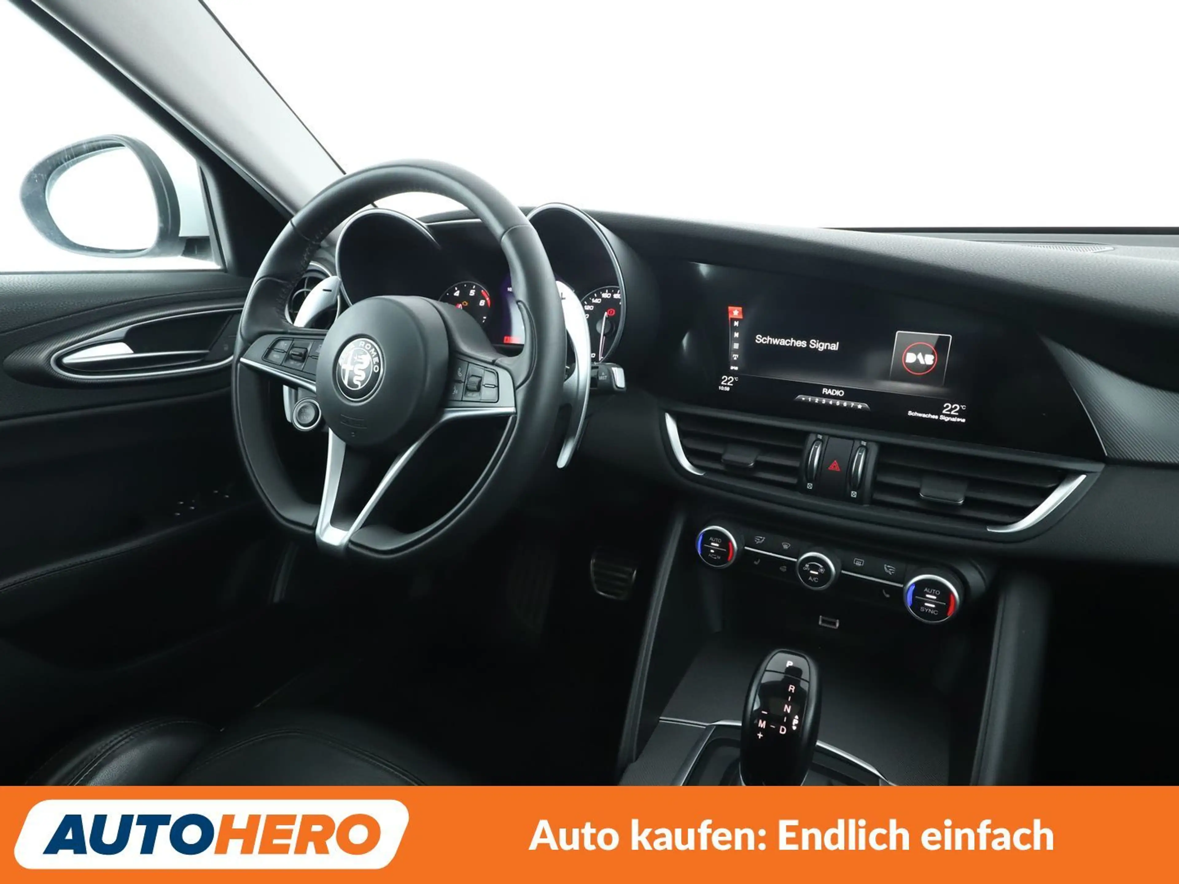 Alfa Romeo Giulia 2.0 Turbo Veloce Aut.*NAVI*BI-XENON*ACC*CAM*SHZ* — photo 13