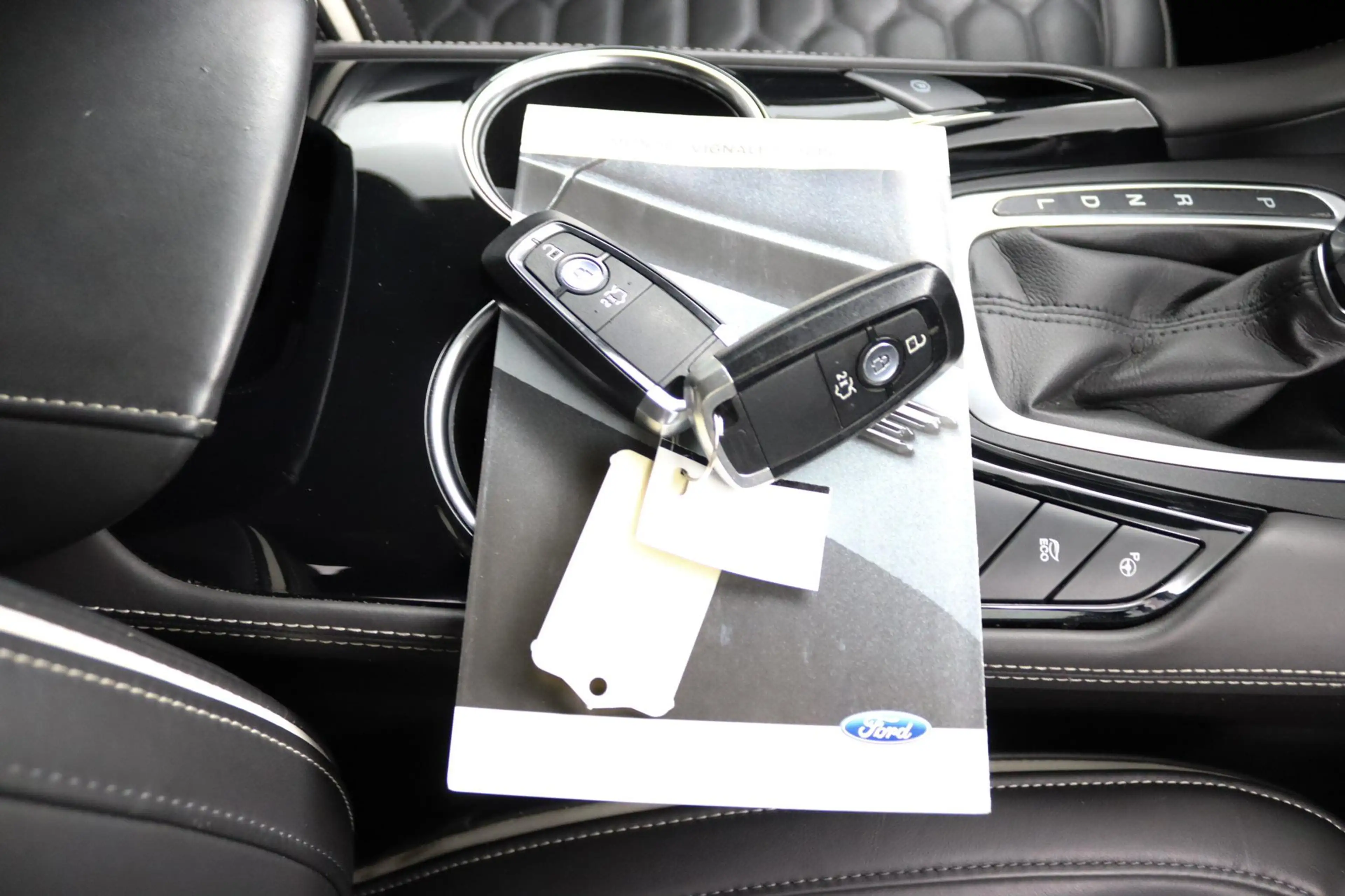 Ford Mondeo 2.0 IVCT HEV Vignale Rijklaarprijs! — photo 24