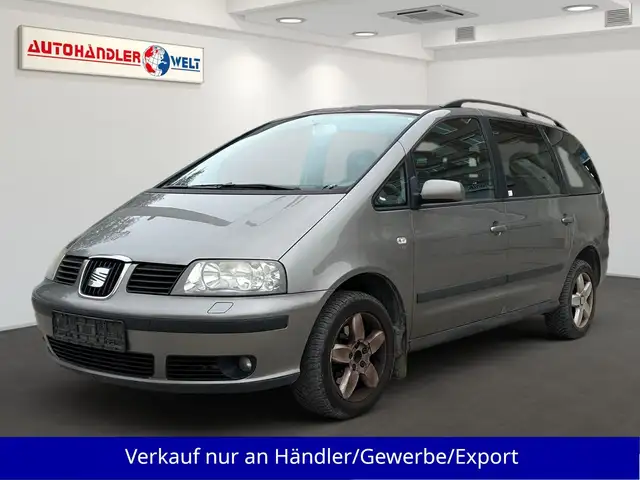 SEAT Alhambra 2.0 TDI 6-Sitzer AAC SHZ PDC AHK