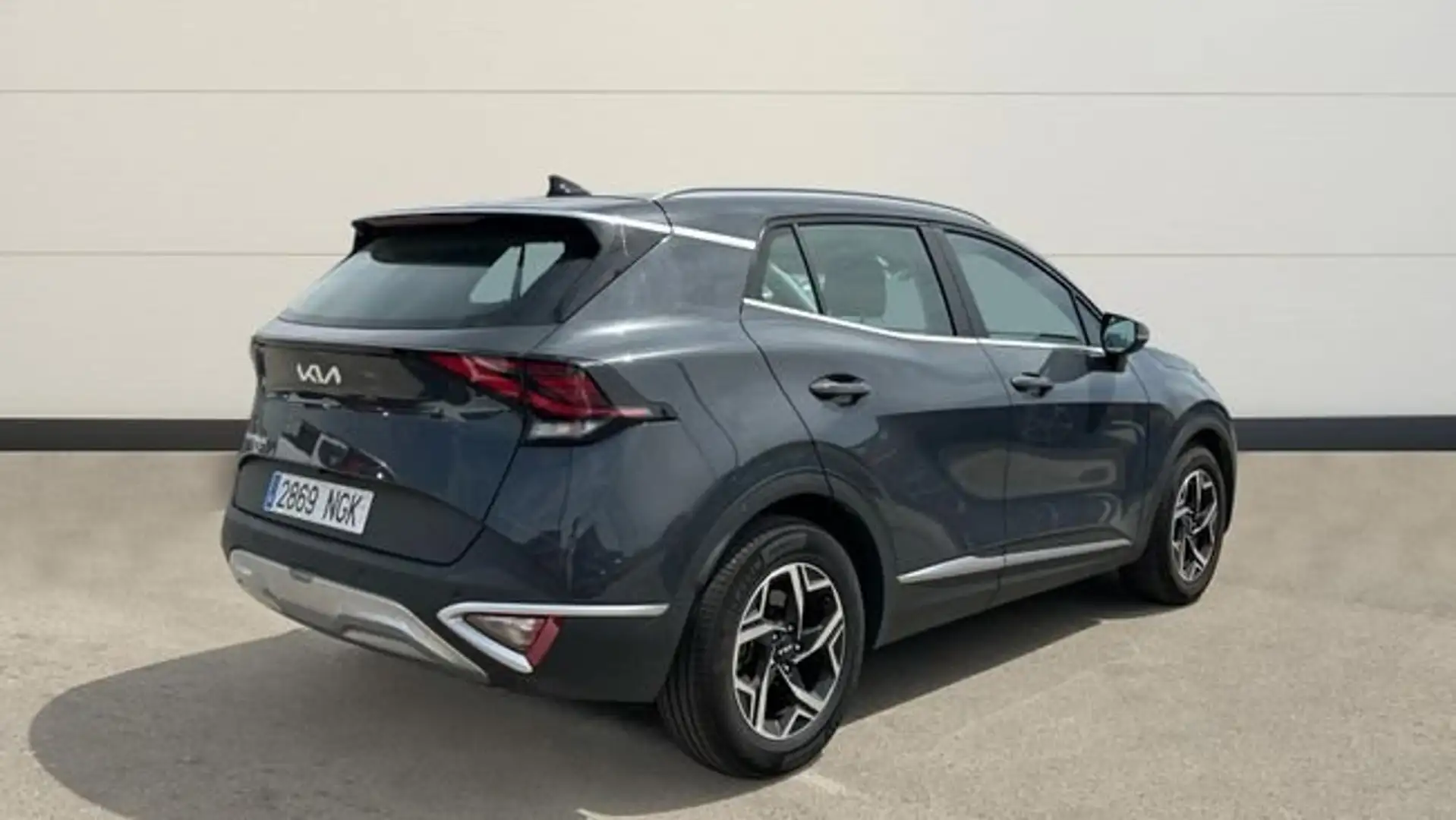 Kia Sportage 1.6 CRDi MHEV Business DCT 136 Gris - 2