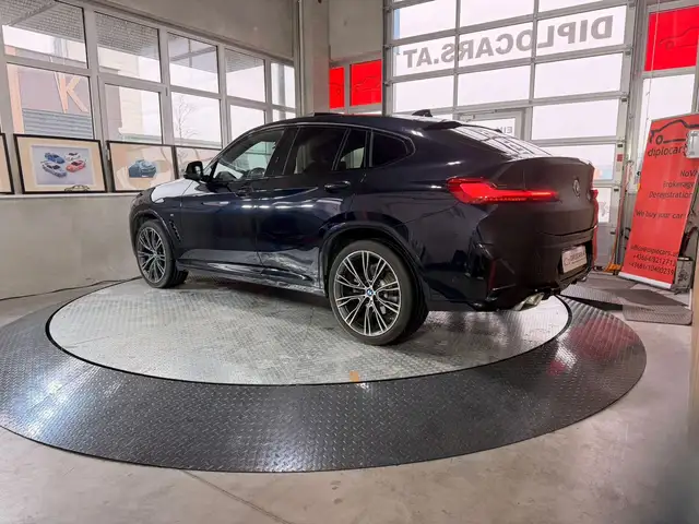 BMW X4 xDrive 20 d M-Sport Ansicht 4