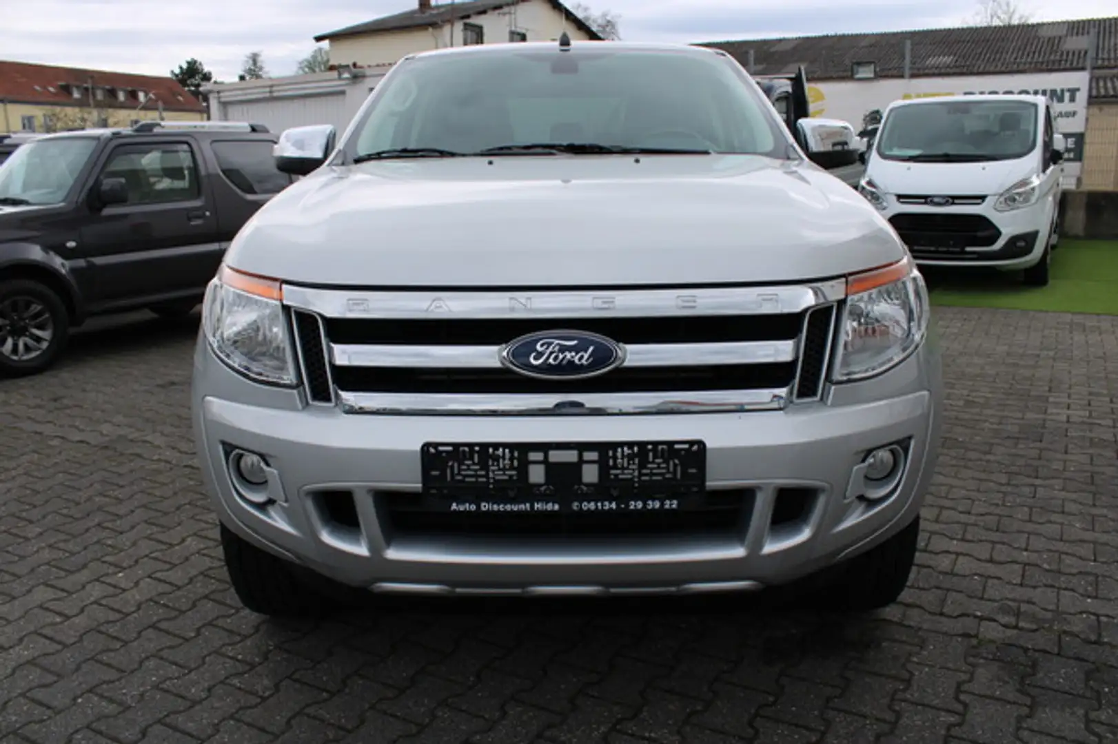 Ford Ranger 2.2 Limited 4x4 Doka *48TKM*1Hand*Scheckheft*Hardt Silber - 2