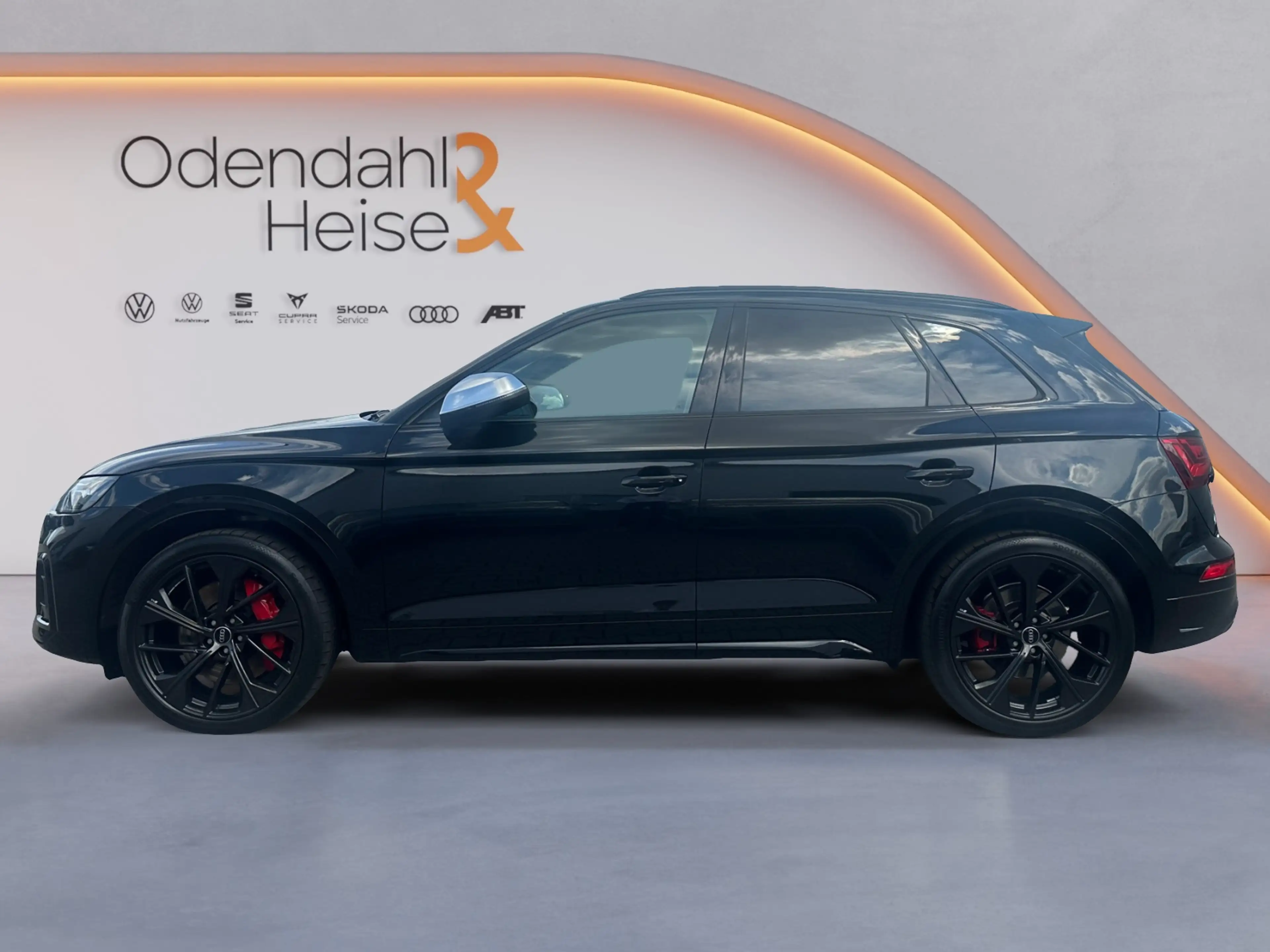 Audi SQ5 3.0 TDI tiptronic AHK / NAVI / KAMERA / SITZHE — photo 2