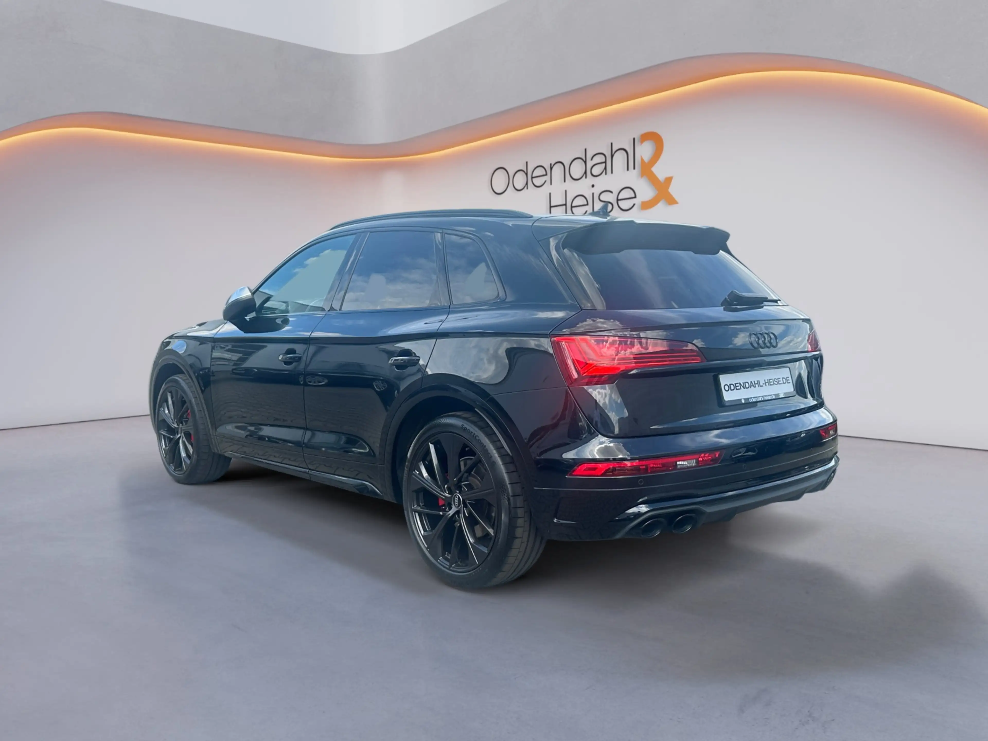 Audi SQ5 3.0 TDI tiptronic AHK / NAVI / KAMERA / SITZHE — photo 3