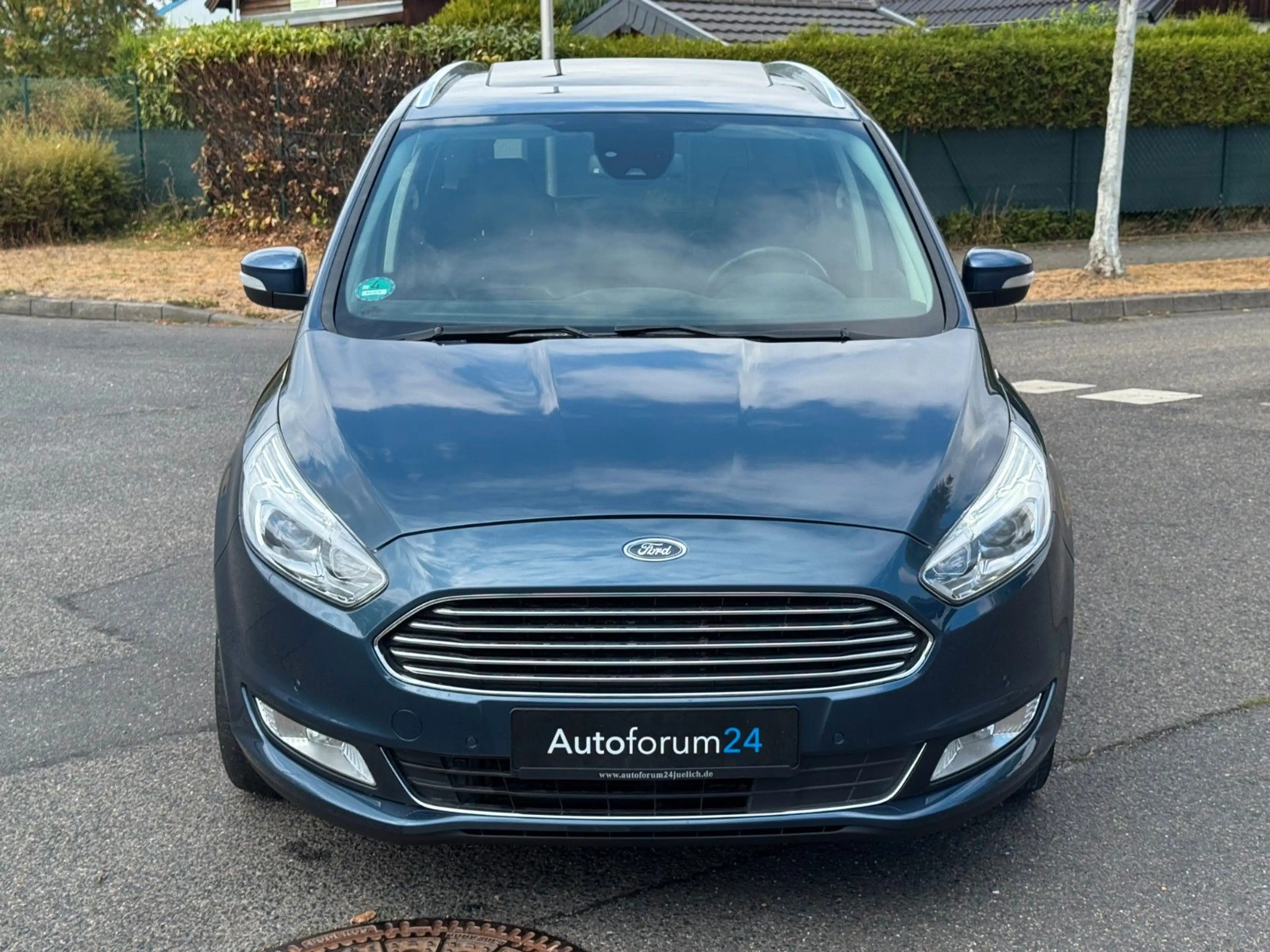 Ford Galaxy Titanium *Autom.*7-Sitzer*AHK*Navi*Leder* — photo 8