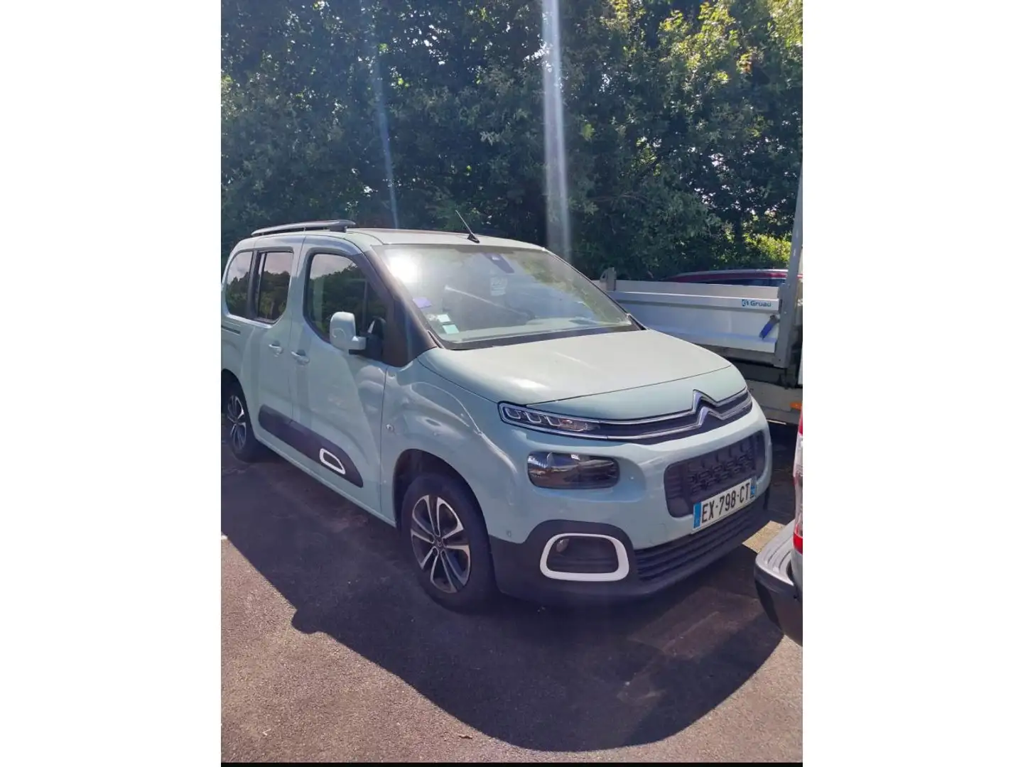 Citroen Berlingo Berlingo 1.5 BlueHDi - 100  III COMBI M Live PHASE Vert - 1