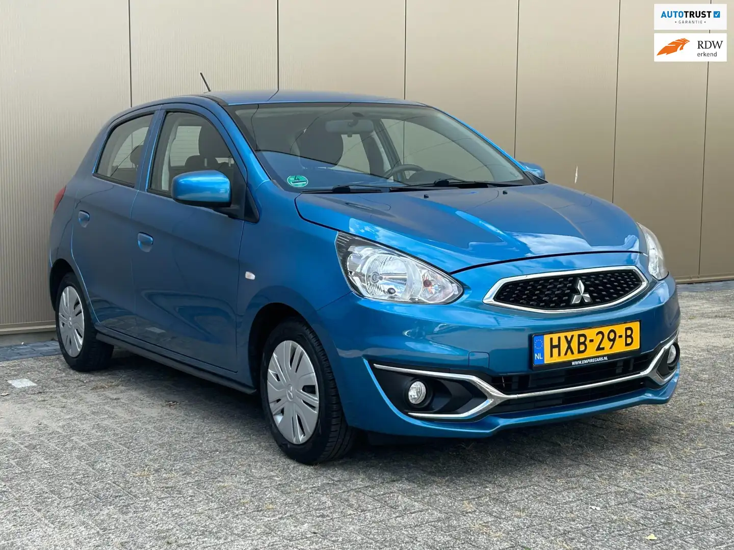 Mitsubishi Space Star 1.0 Entry Blau - 1
