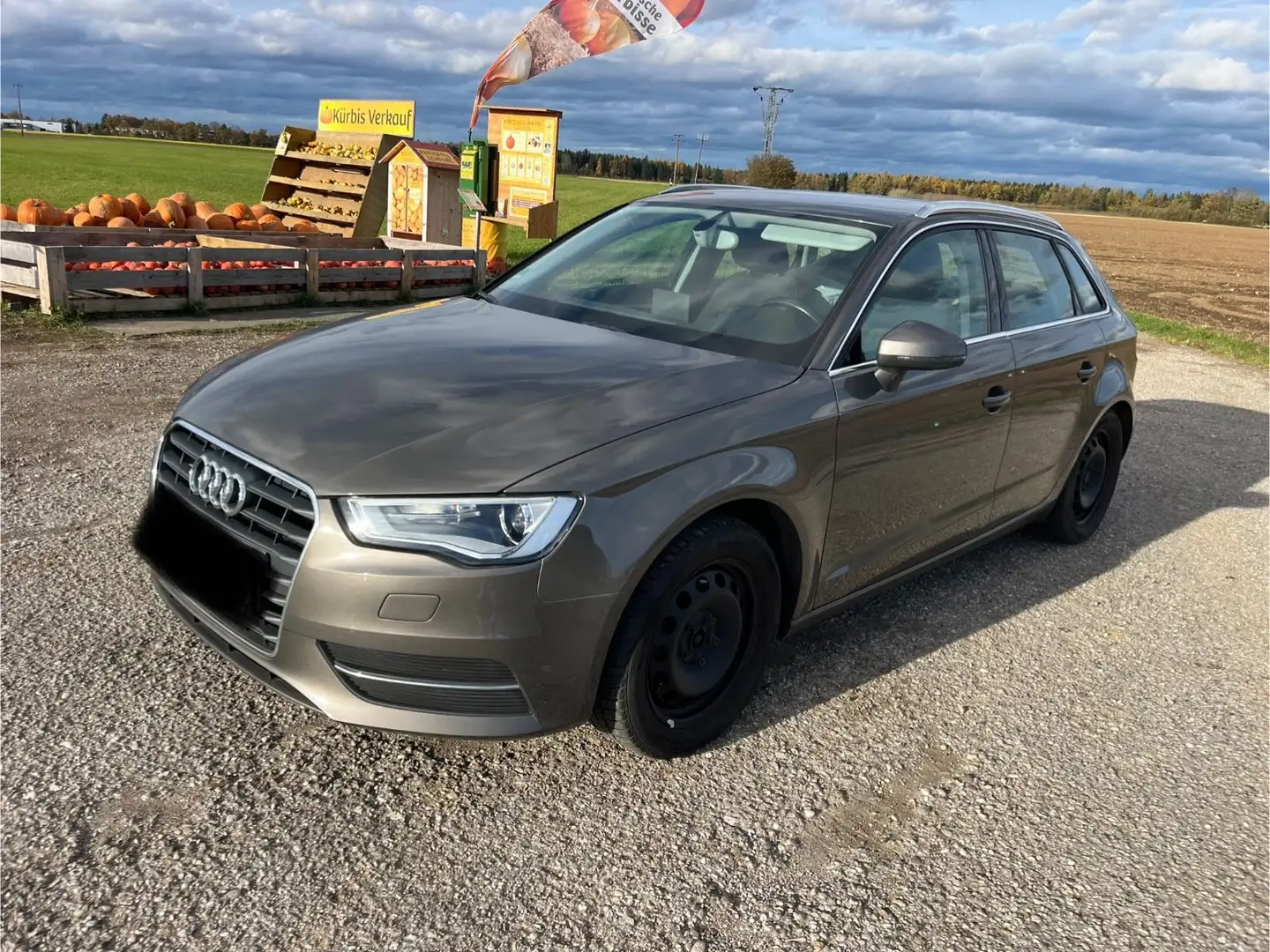 Audi A3 1.4 TFSI Ambiente Sportback Top Zustand Brun - 2