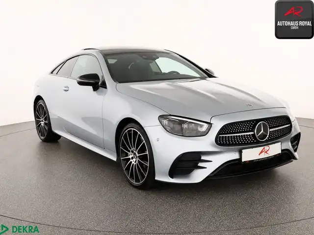 Mercedes-Benz E-Class view 7