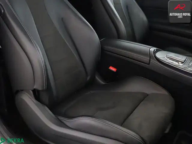 Mercedes-Benz E-Class view 11