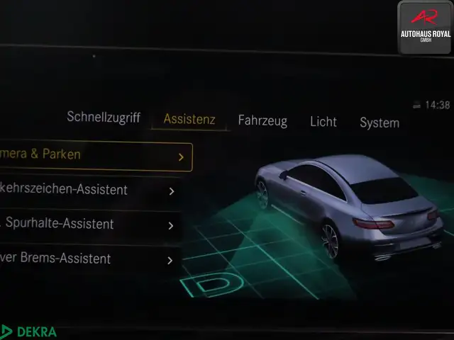 Mercedes-Benz E-Class view 15