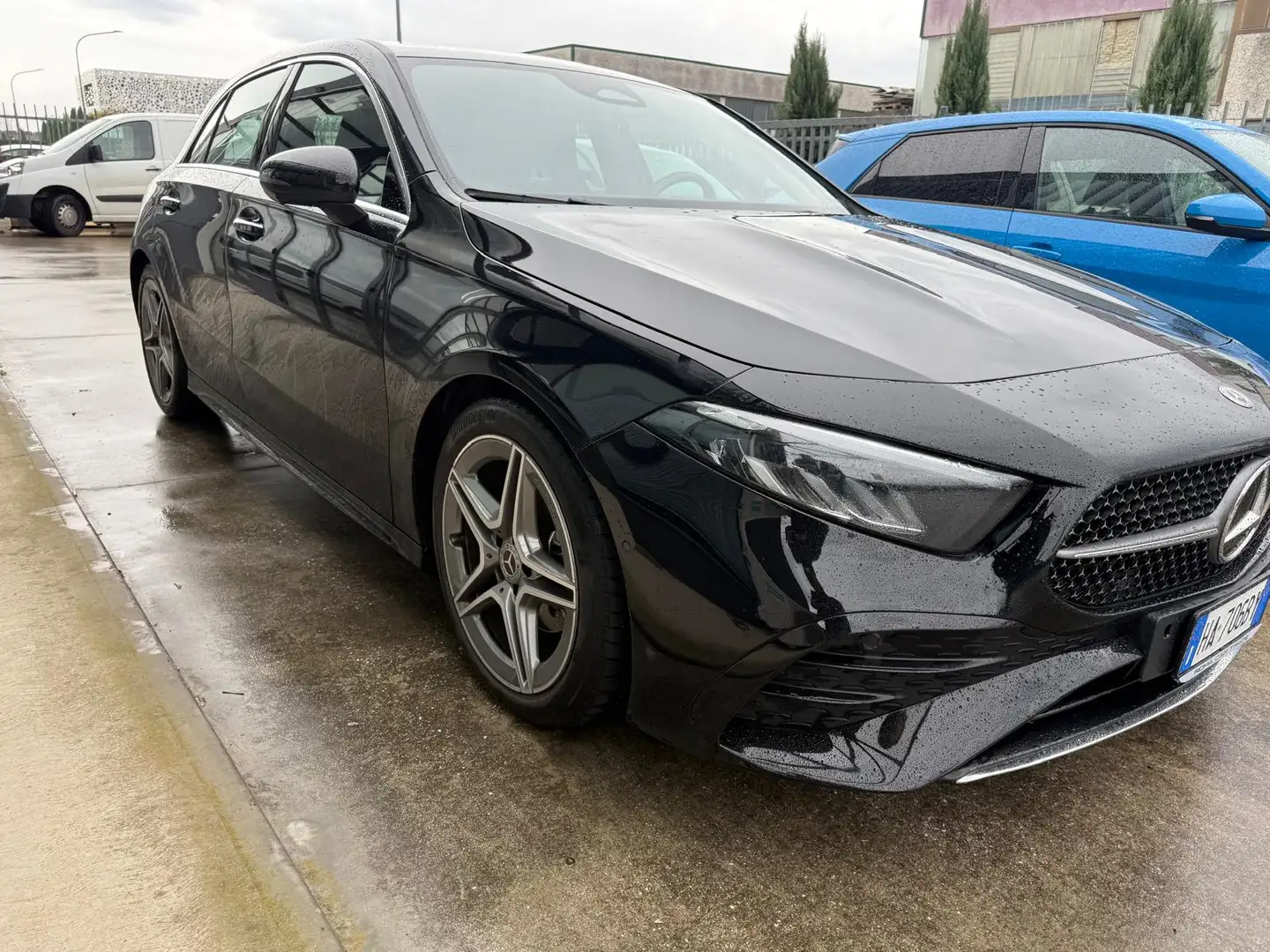Mercedes-Benz A 180 Classe A - AMG Line Premium auto Noir - 2