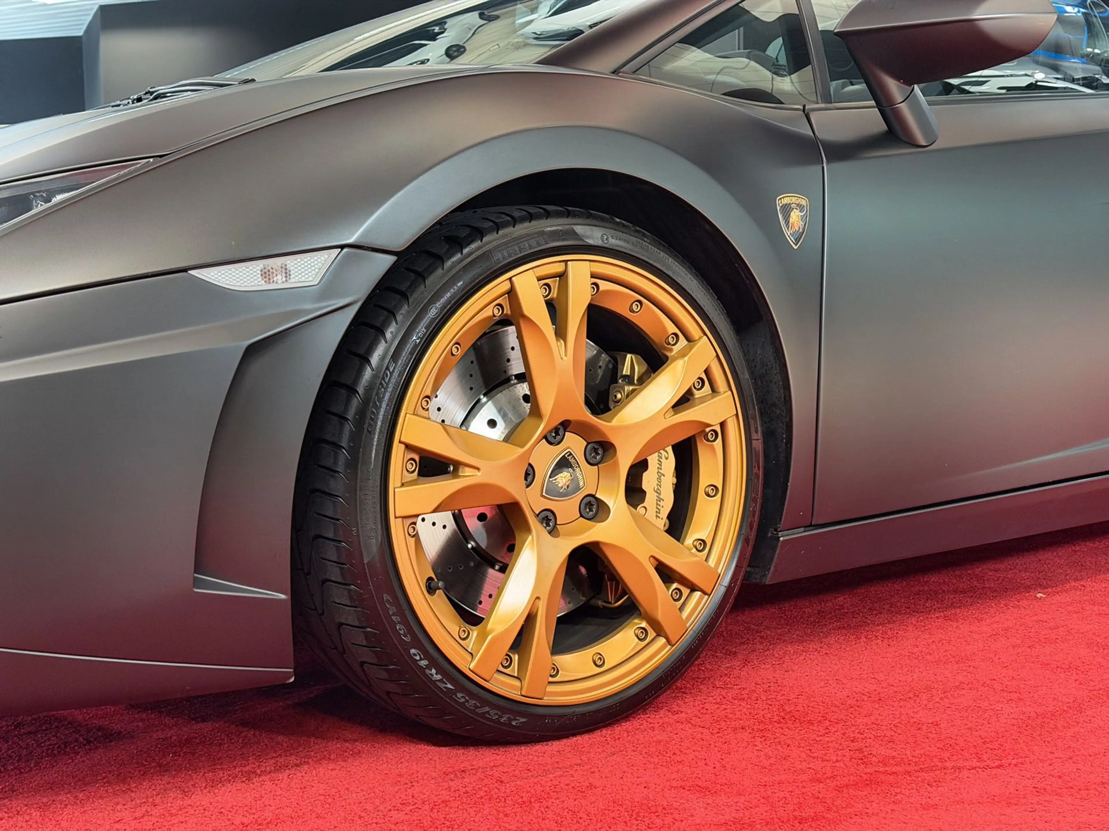 Lamborghini Gallardo LP560-4 Spyder LIFT MATT Ad-Personam — photo 6