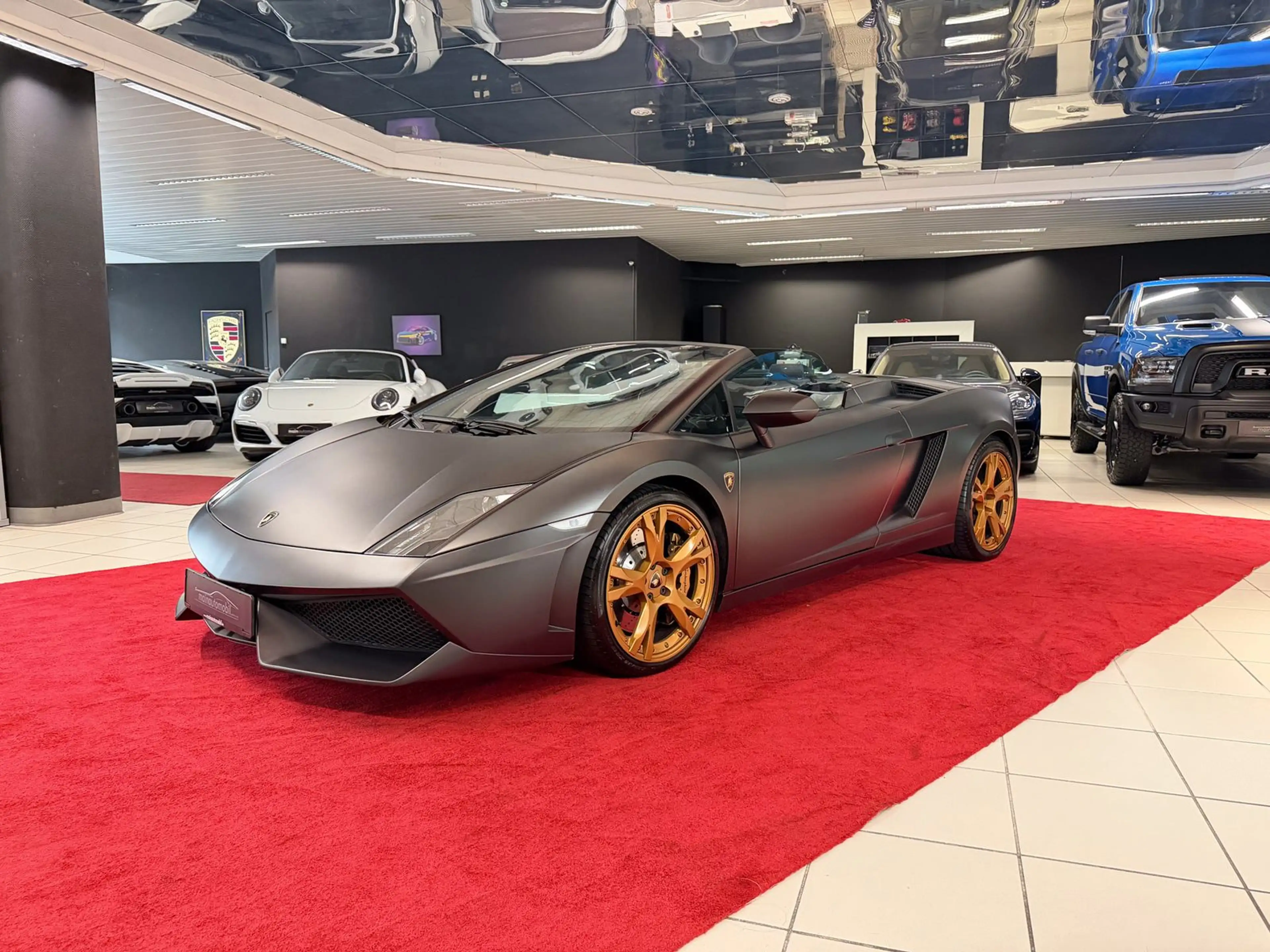 Lamborghini Gallardo LP560-4 Spyder LIFT MATT Ad-Personam — photo 3