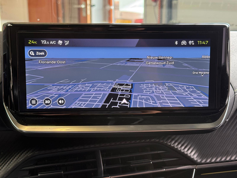 Peugeot 2008 1.2 Hybrid 145 GT Automaat, Carplay, Camera — photo 23