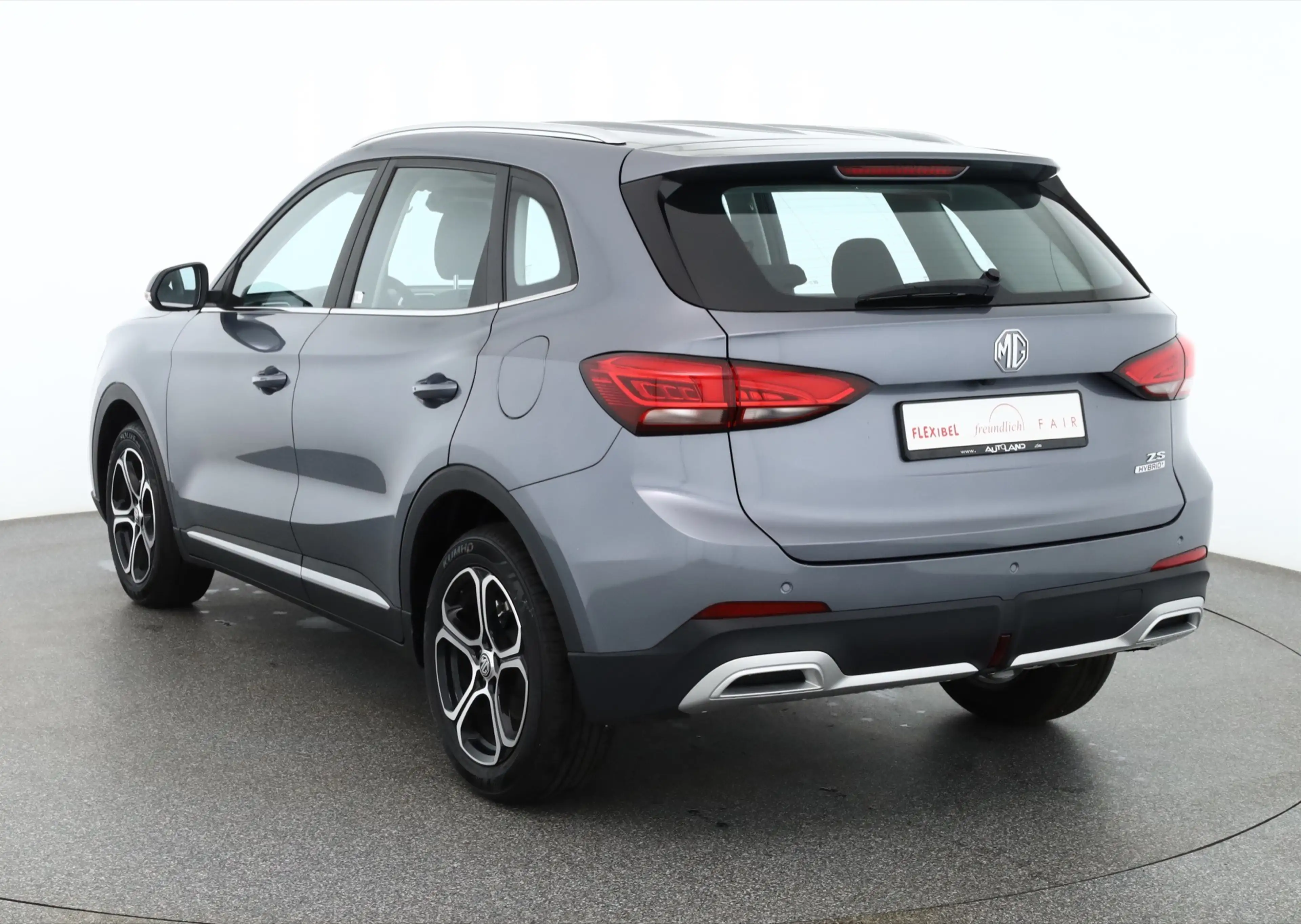MG ZS 1.5 Hybrid Comfort Aut. LED ACC Navi Kamera — photo 3