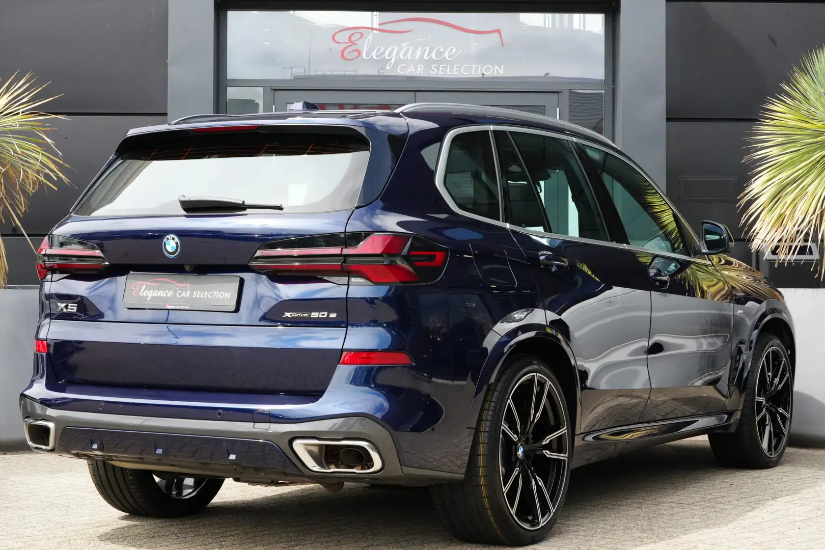 BMW X5 xDrive50e M Sport 489pk Panoramadak/VRview/Innovat Bleu - 2