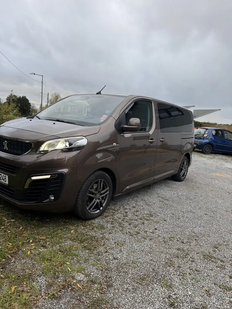 Peugeot Traveller Allure L2 Maro - 2