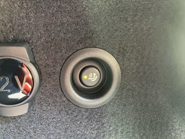 BMW X1 view 13