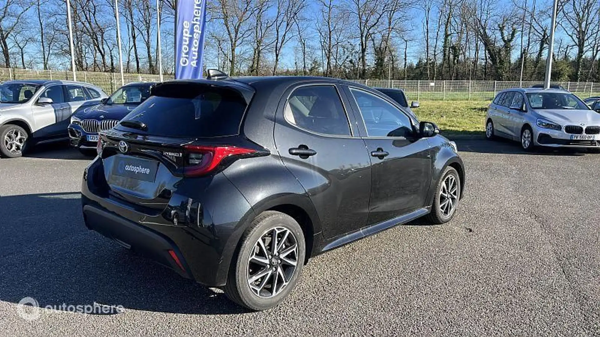 Toyota Yaris 116h Iconic 5p - 2