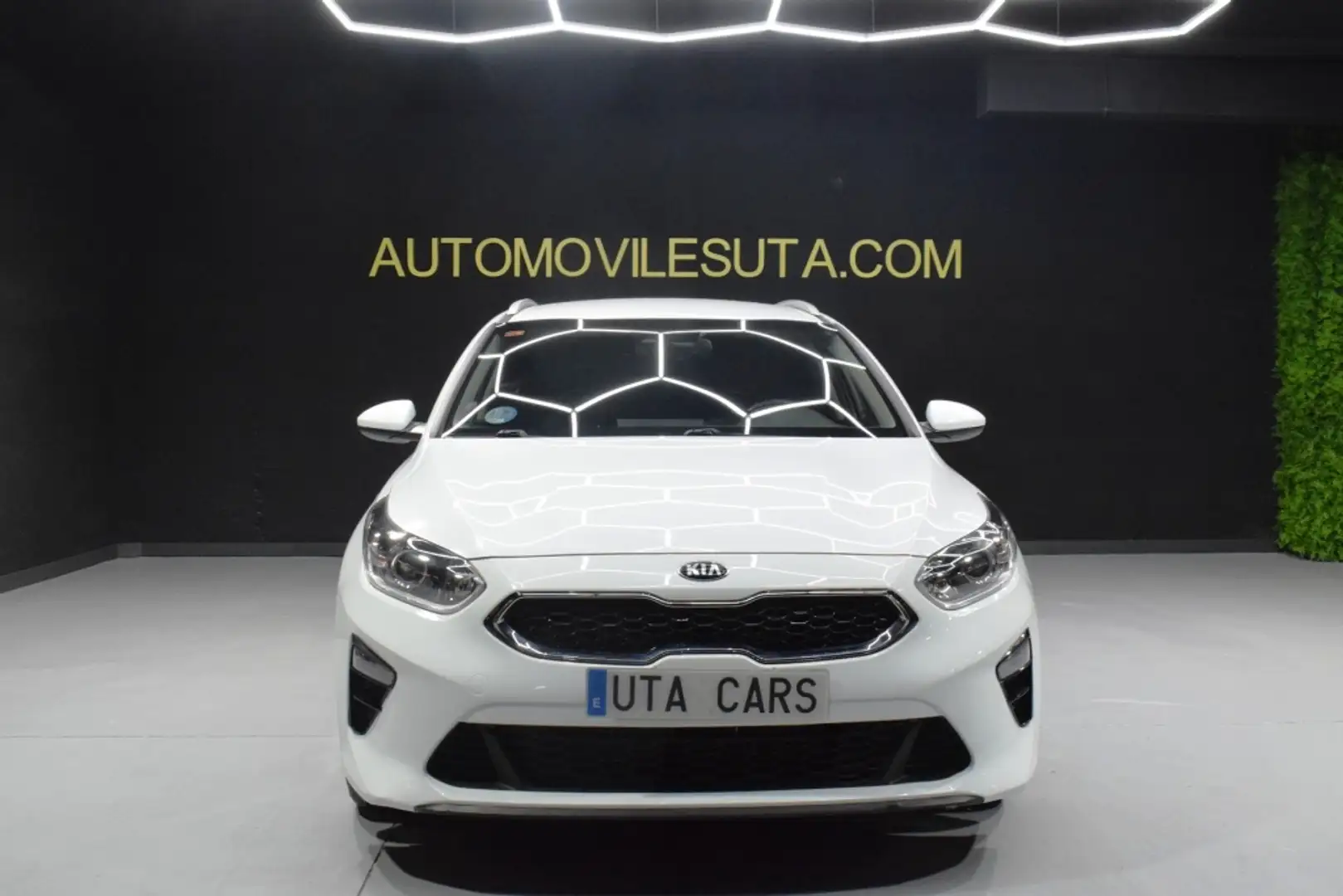 Kia Ceed / cee'd 1.6 MHEV iMT Drive 136 Blanco - 2