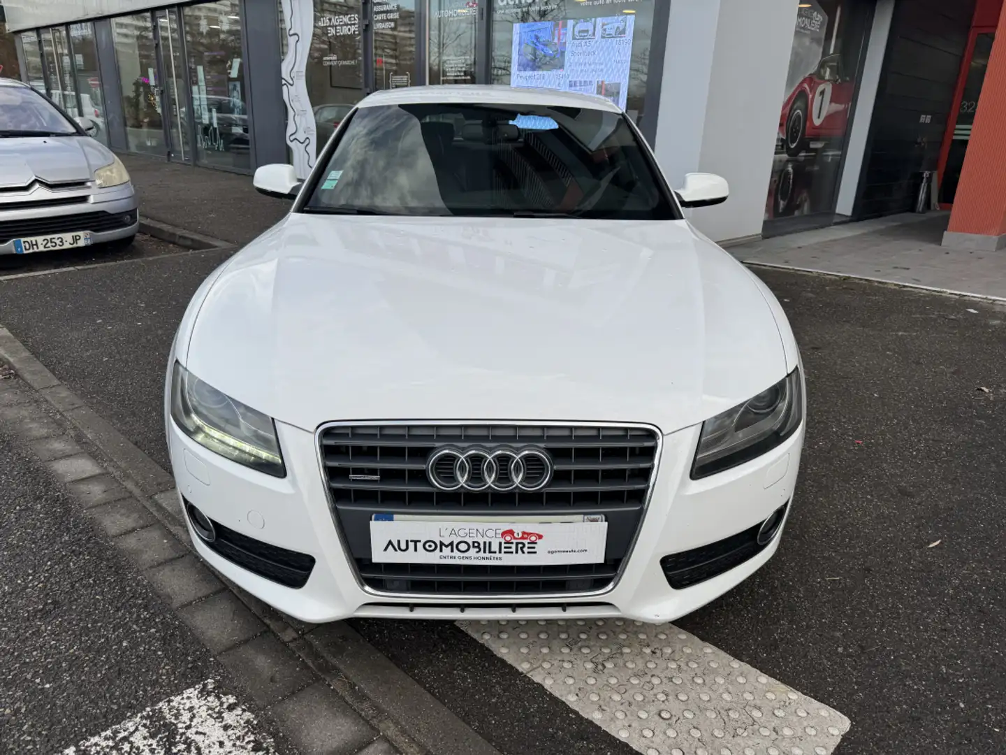 Audi 2.0 TDi FAP 170 cv Sportback Quattro S LINE Blanco - 2