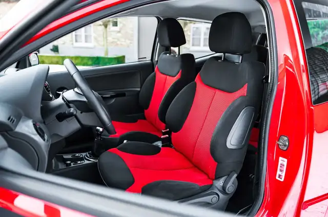 Citroen C2 view 6
