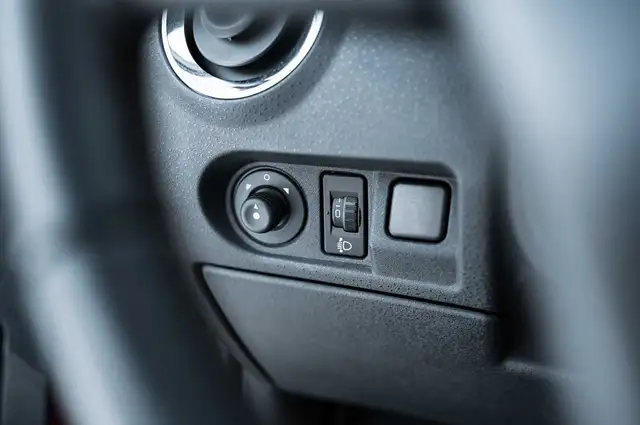 Citroen C2 view 13