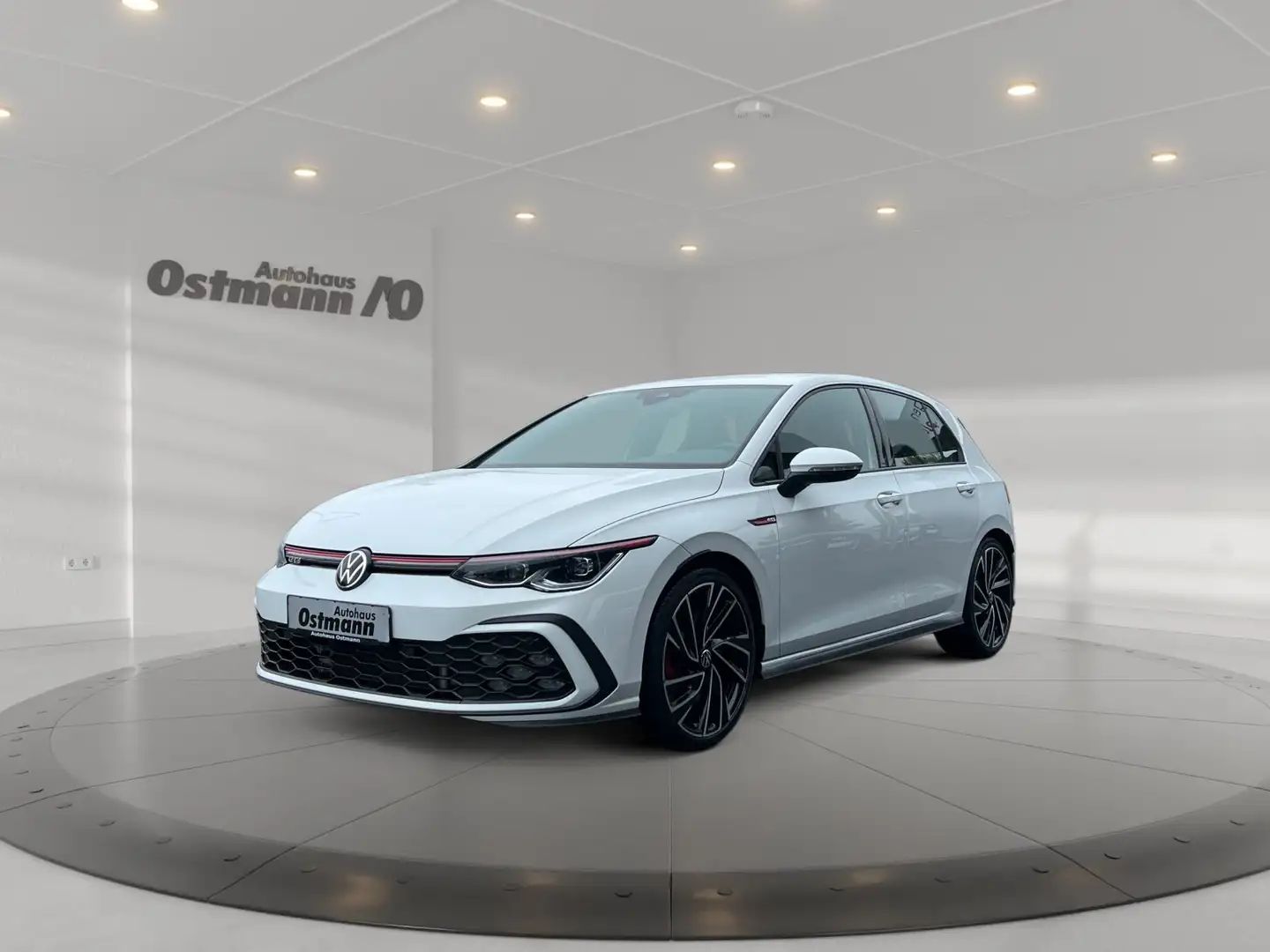 Volkswagen Golf VIII 2.0 TSI GTI Matrix 19'' CarPlay Weiß - 1