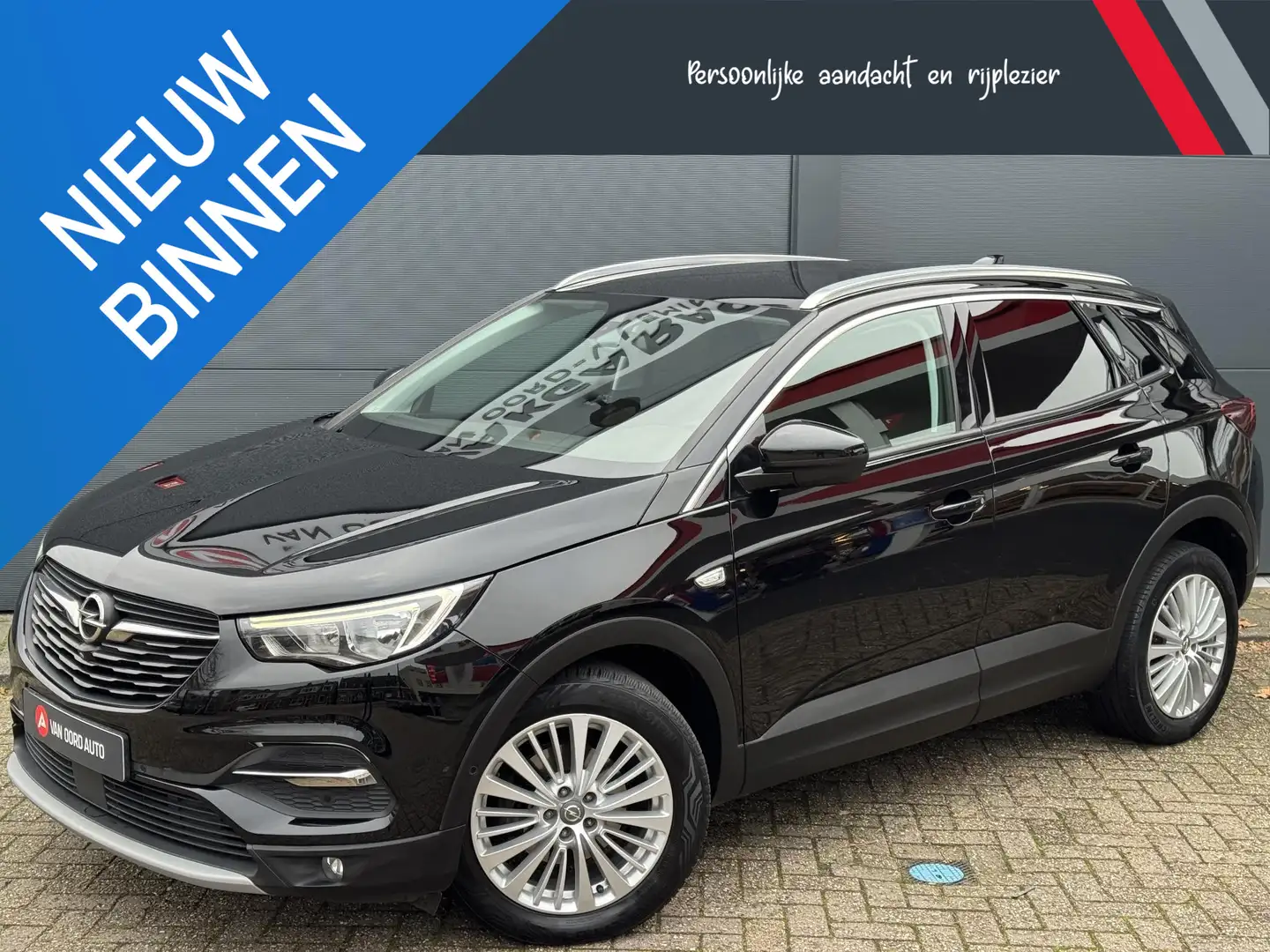 Opel Grandland X 1.2 Turbo Innovation / 100 % Onderhoud / Trekhaak Schwarz - 1