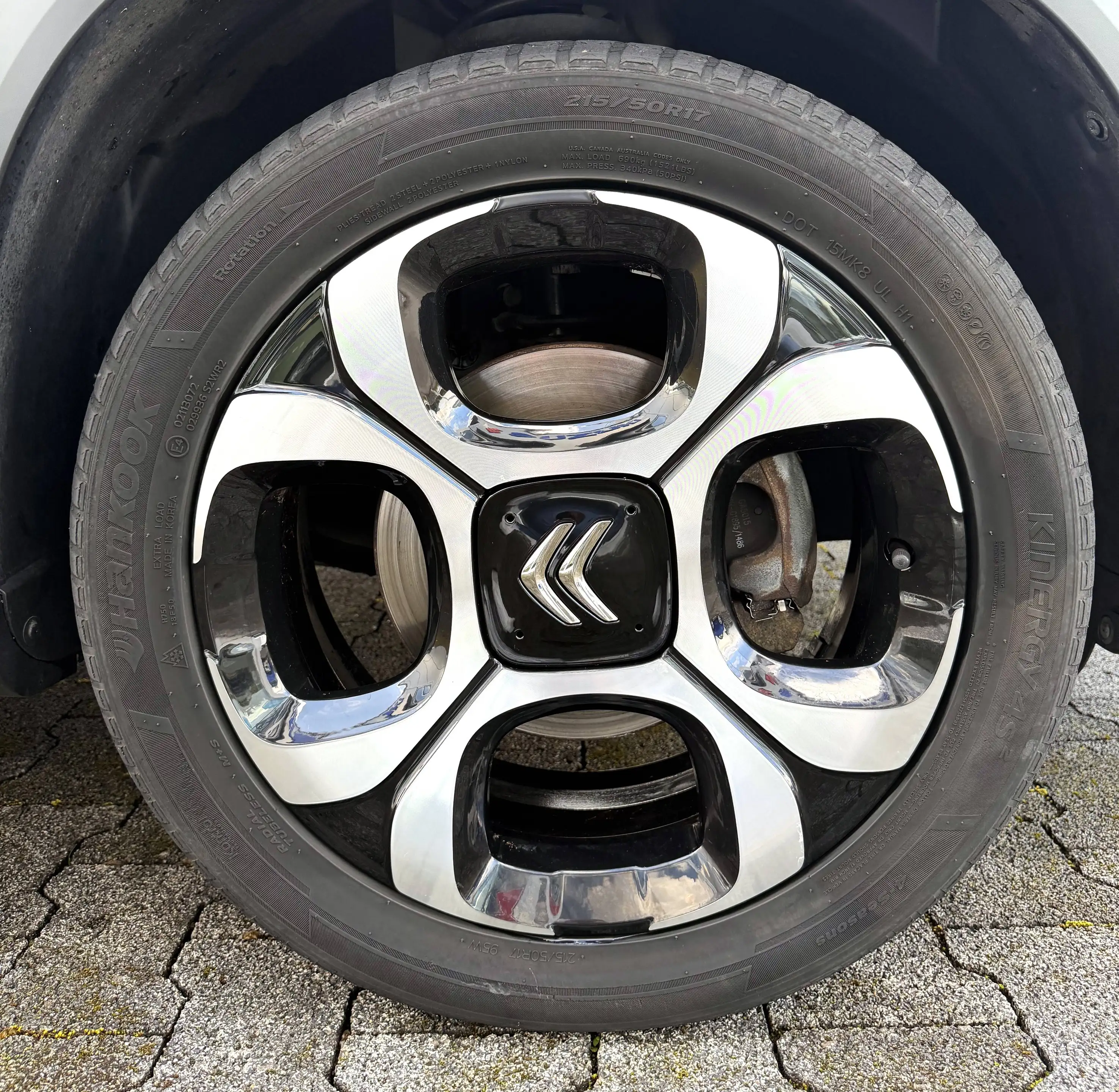 Citroen C3 Aircross PureTech 110 1.2 — photo 12