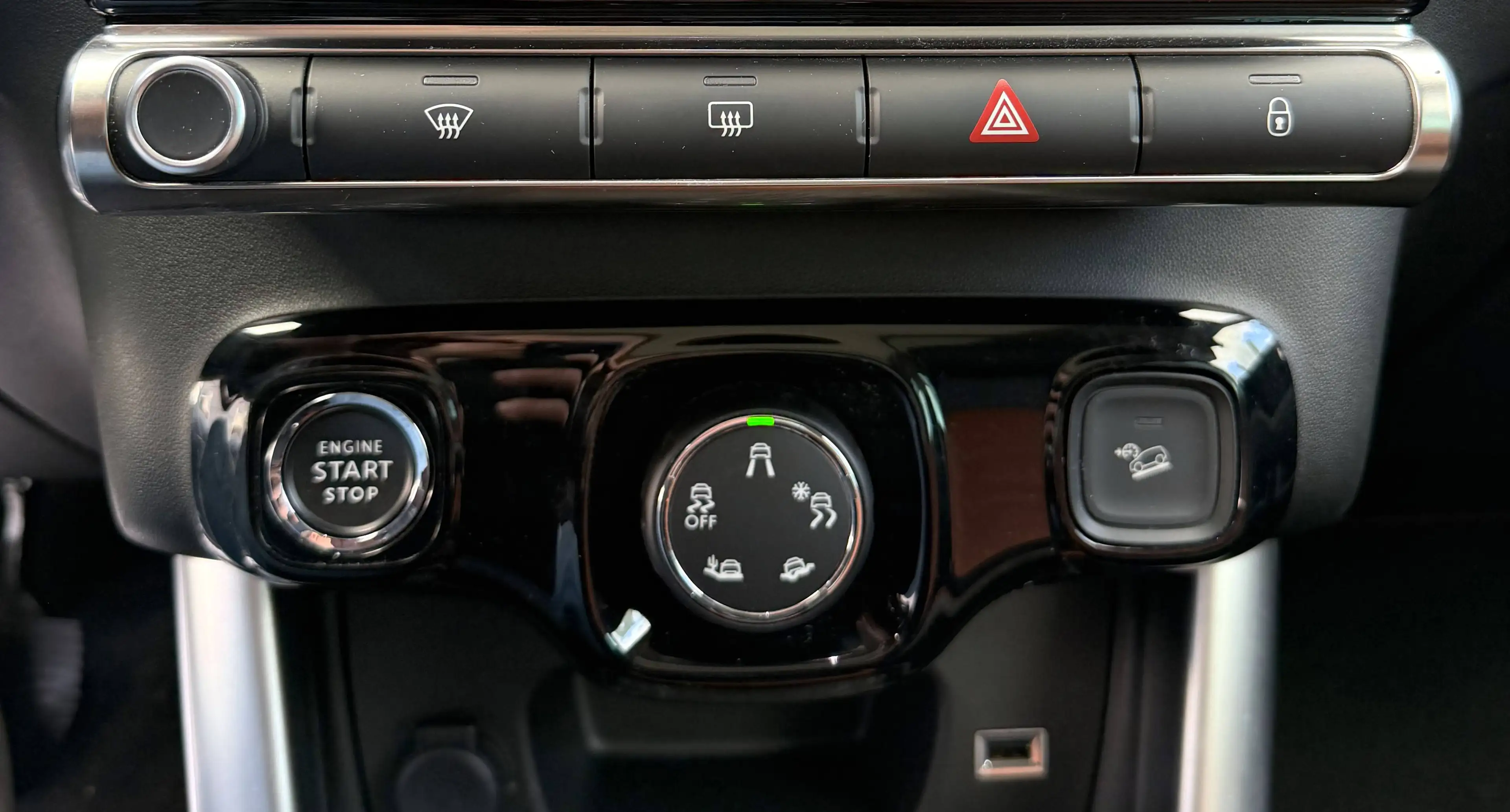 Citroen C3 Aircross PureTech 110 1.2 — photo 19