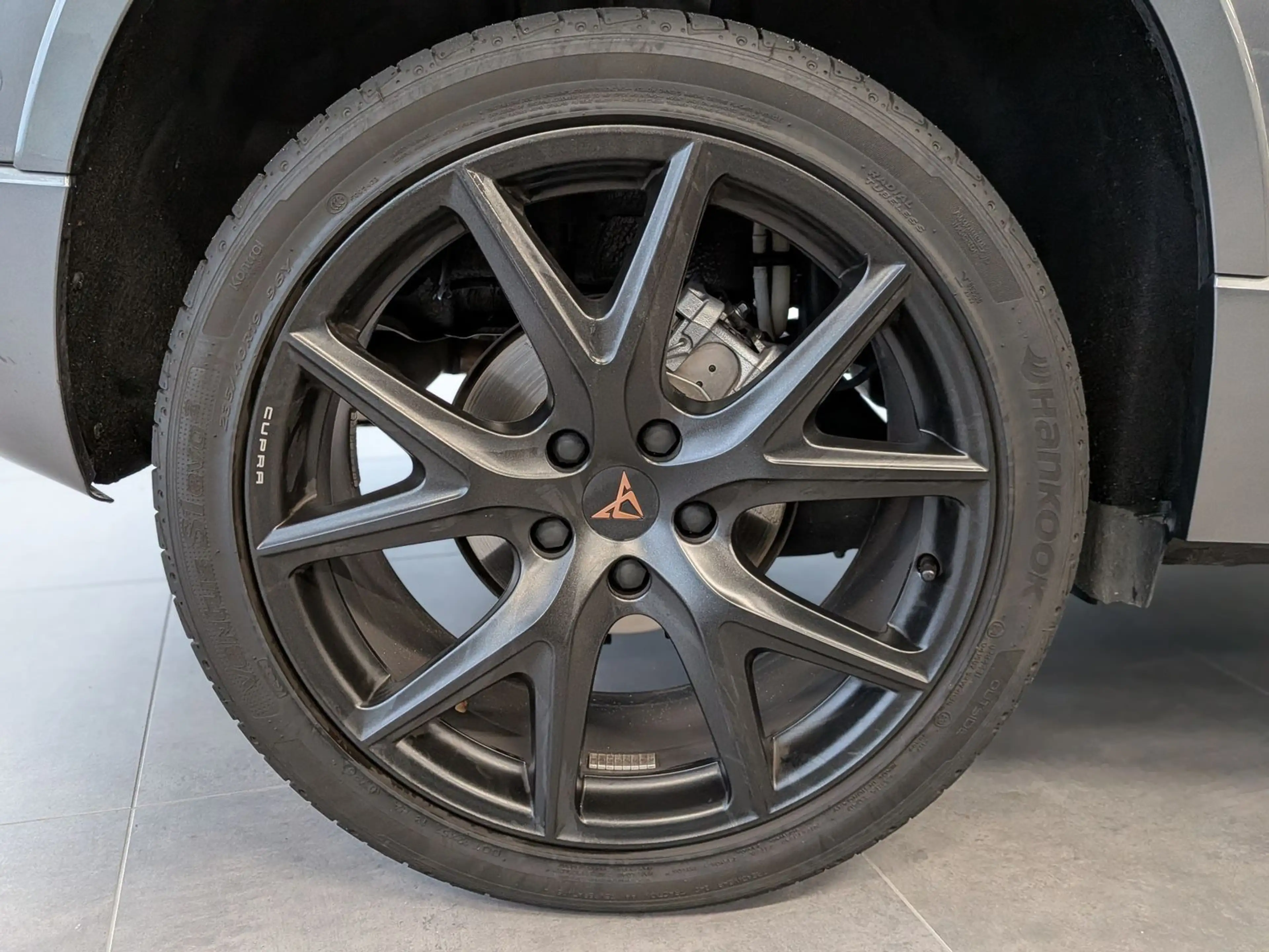 CUPRA Ateca 1.5 TSI DSG Pano Dinamica ACC Cam AHK 19" — photo 12